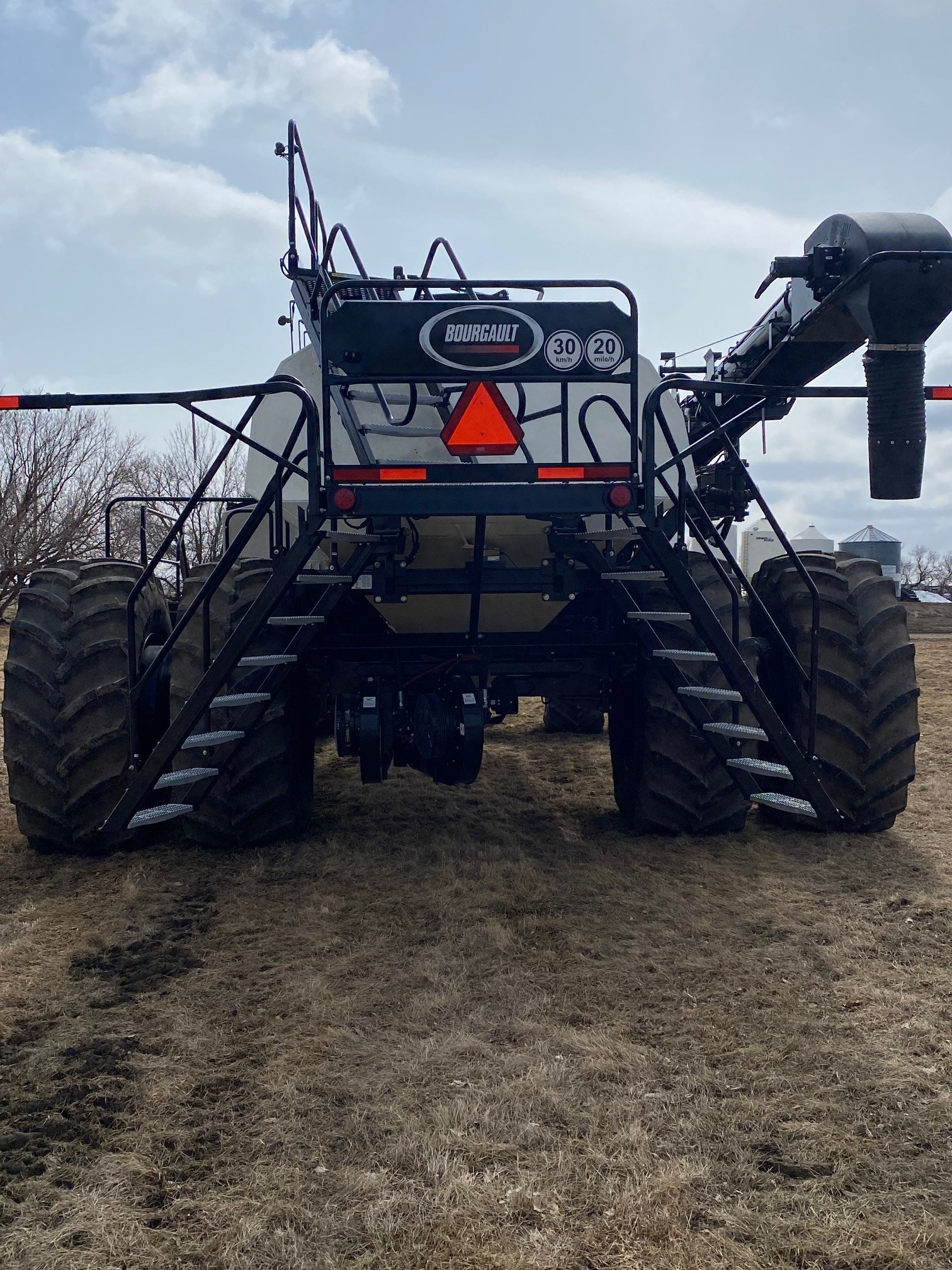 2022 Bourgault 3820-70 Seeding Tool