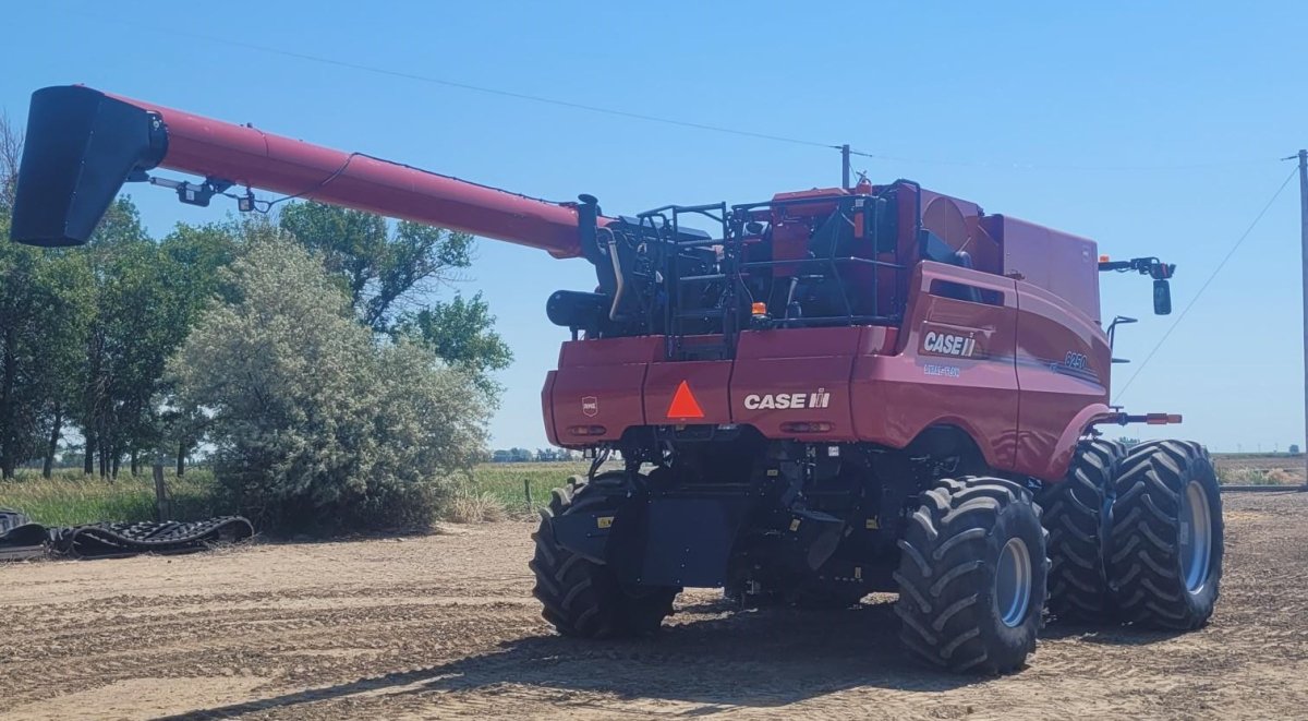 2021 Case 8250 Combine