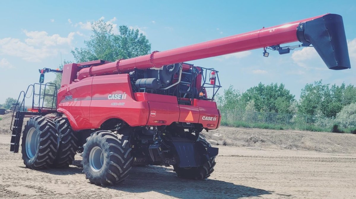 2021 Case 8250 Combine