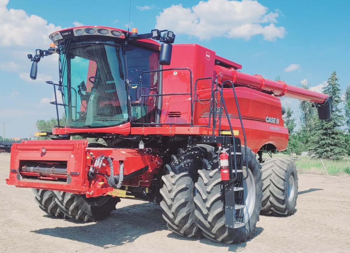 2021 Case 8250 Combine