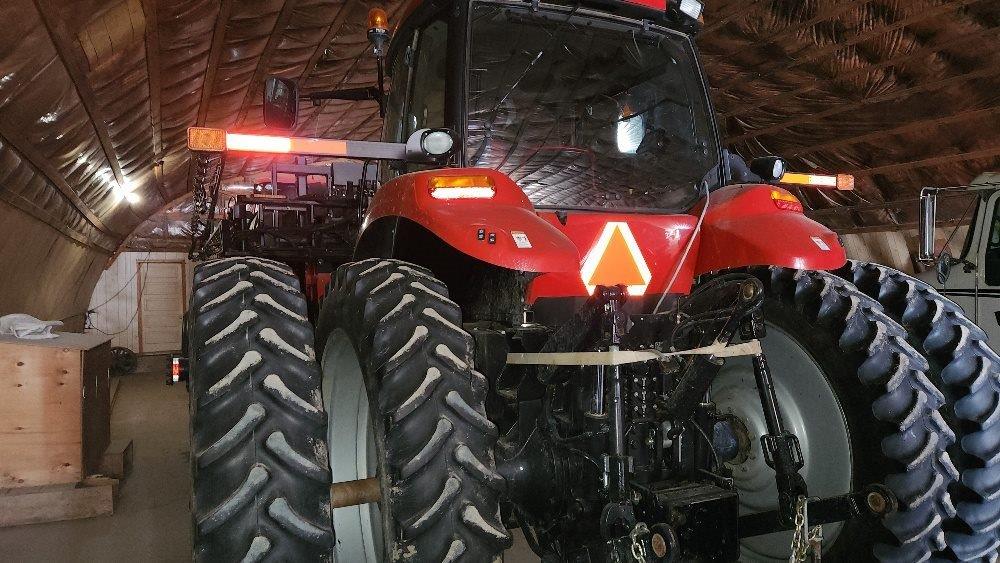 2014 Case MAG260 Tractor