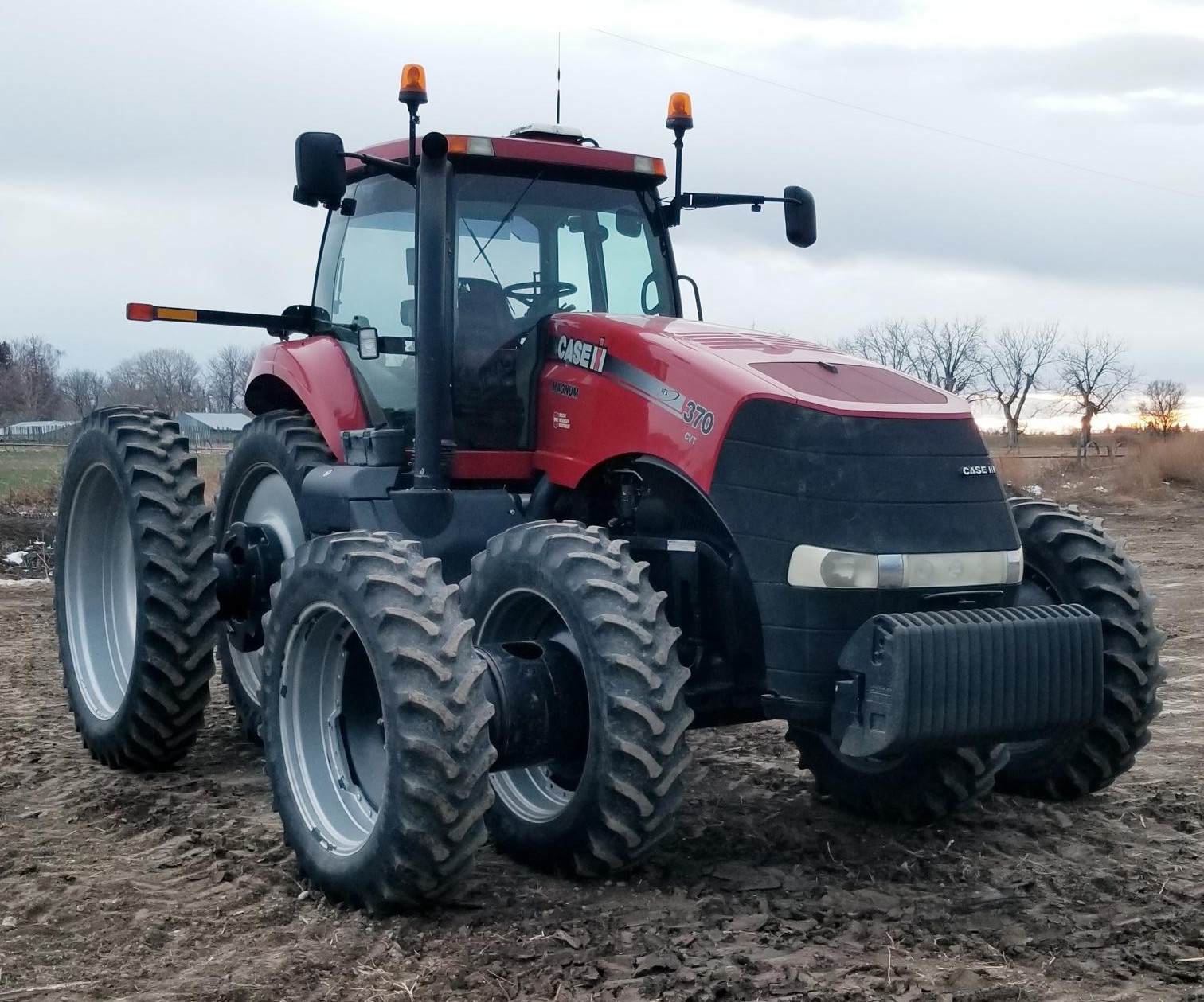 2014 Case MAG370 Tractor