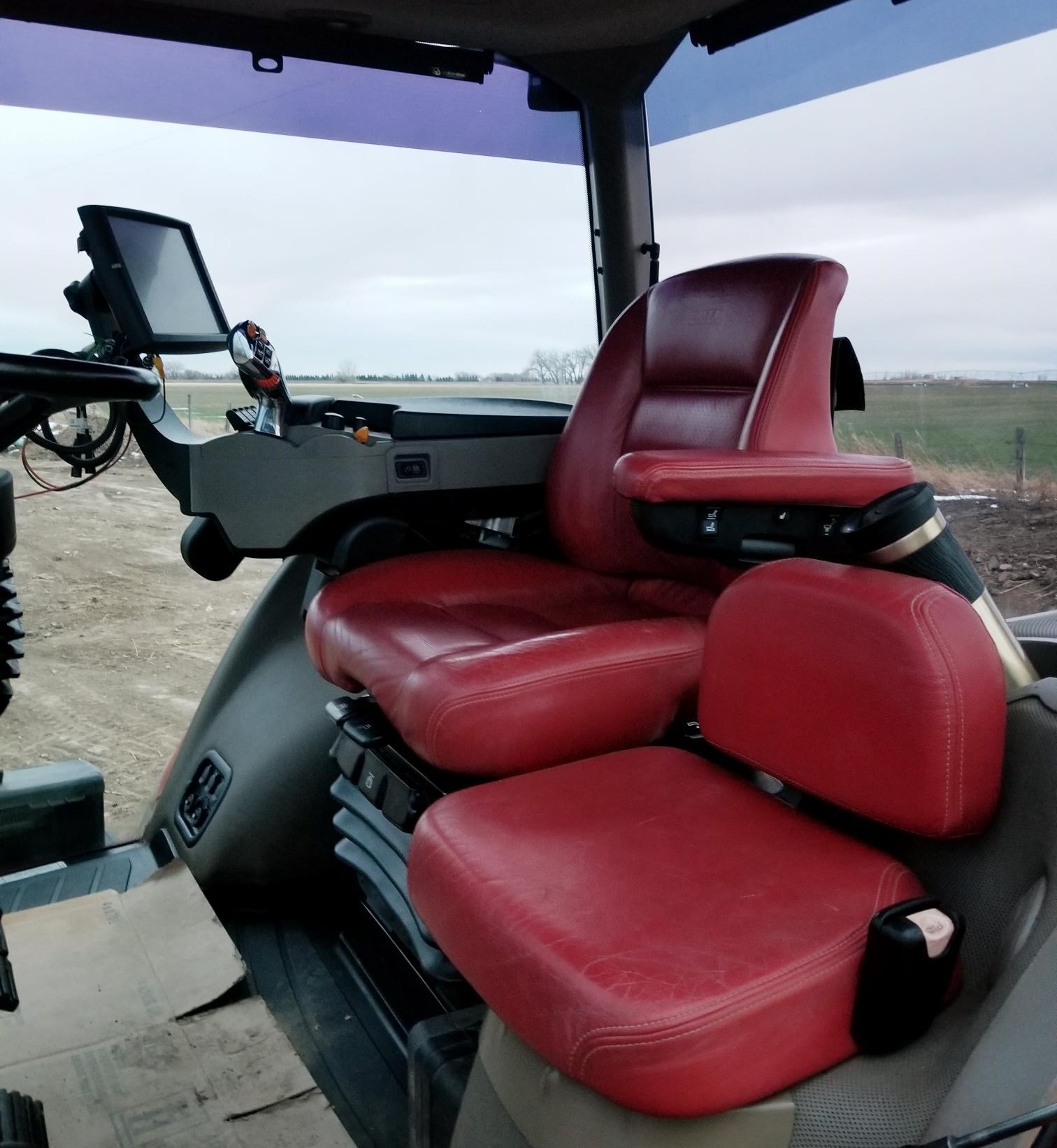 2014 Case MAG370 Tractor