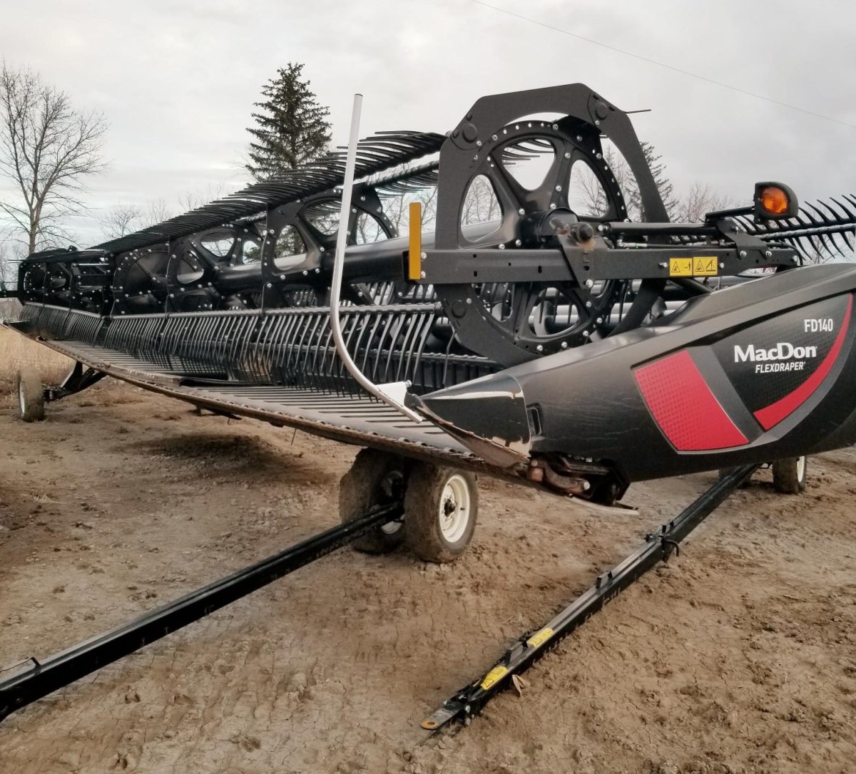 2021 MacDon FD140 Header Combine