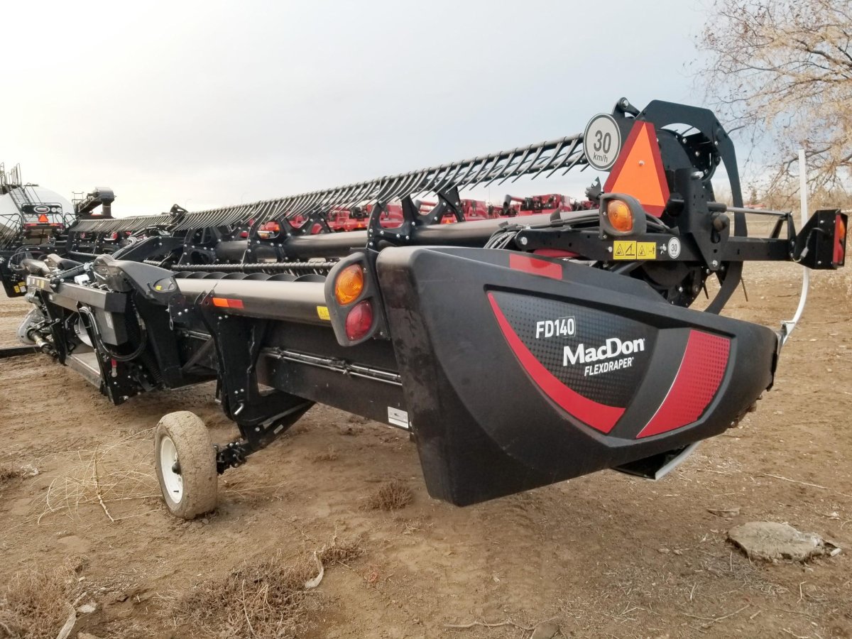 2021 MacDon FD140 Header Combine