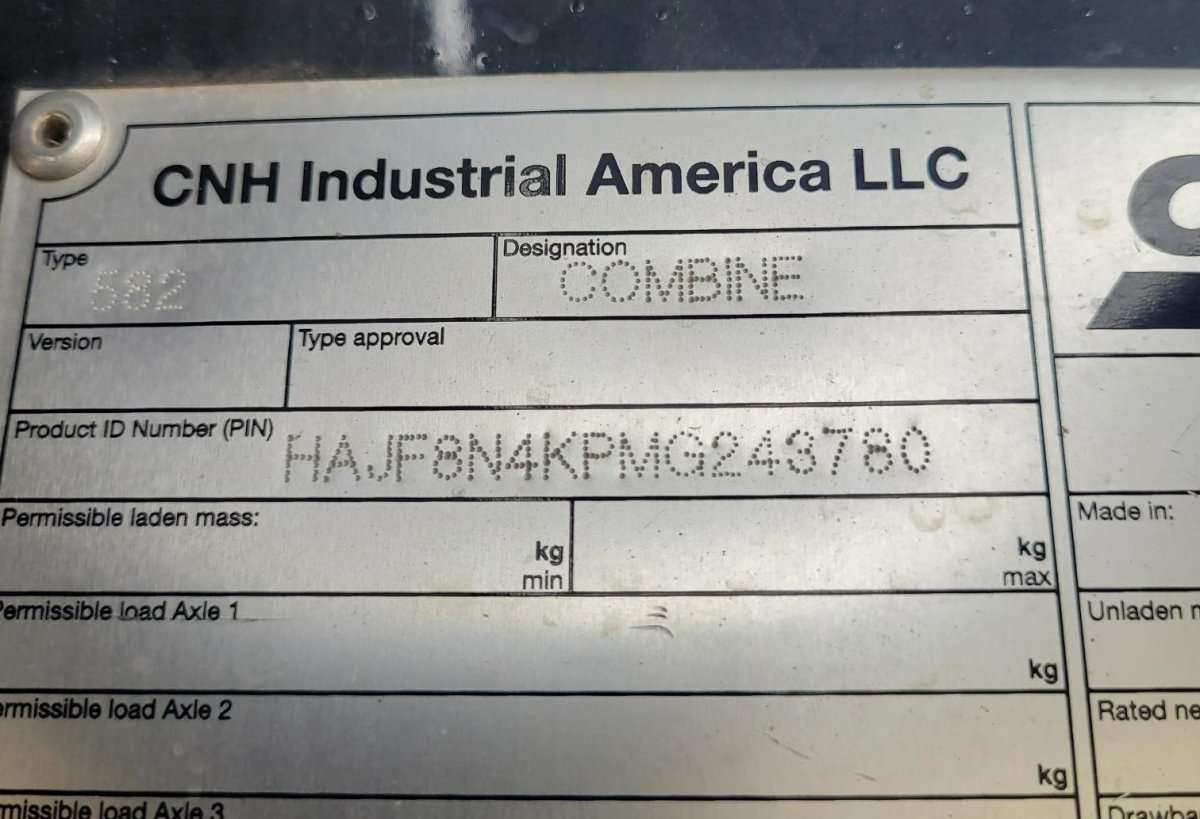 2021 Case 8250 Combine