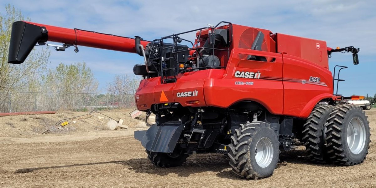 2021 Case 8250 Combine