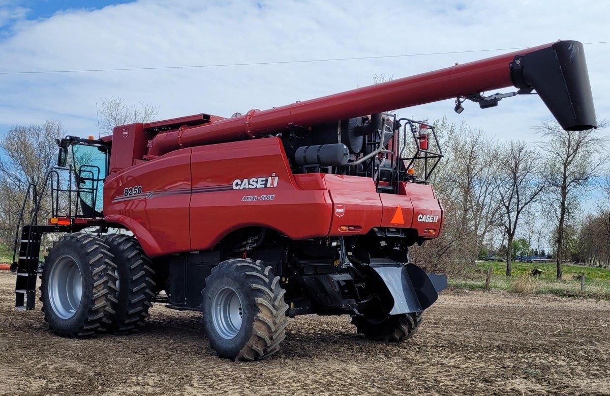 2021 Case 8250 Combine