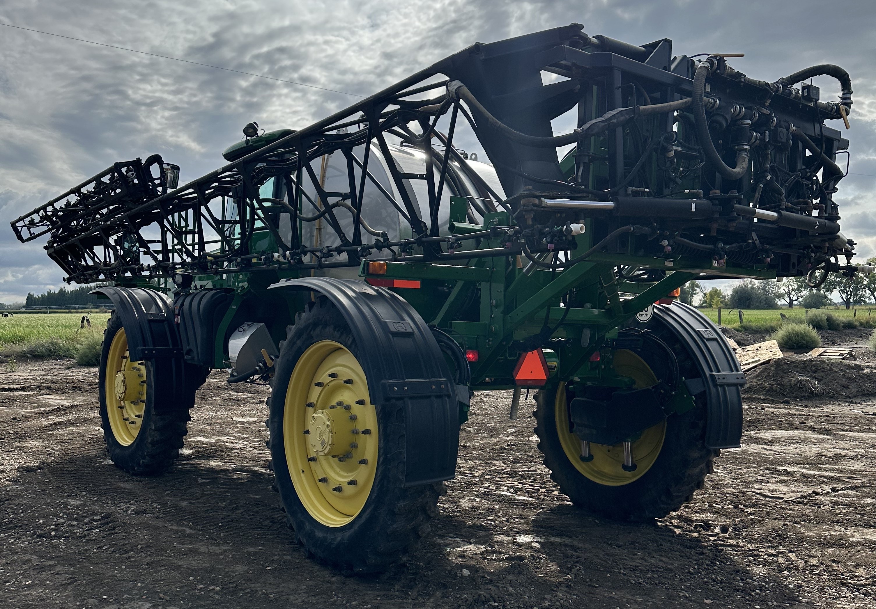 2013 John Deere 4940 Sprayer/High Clearance