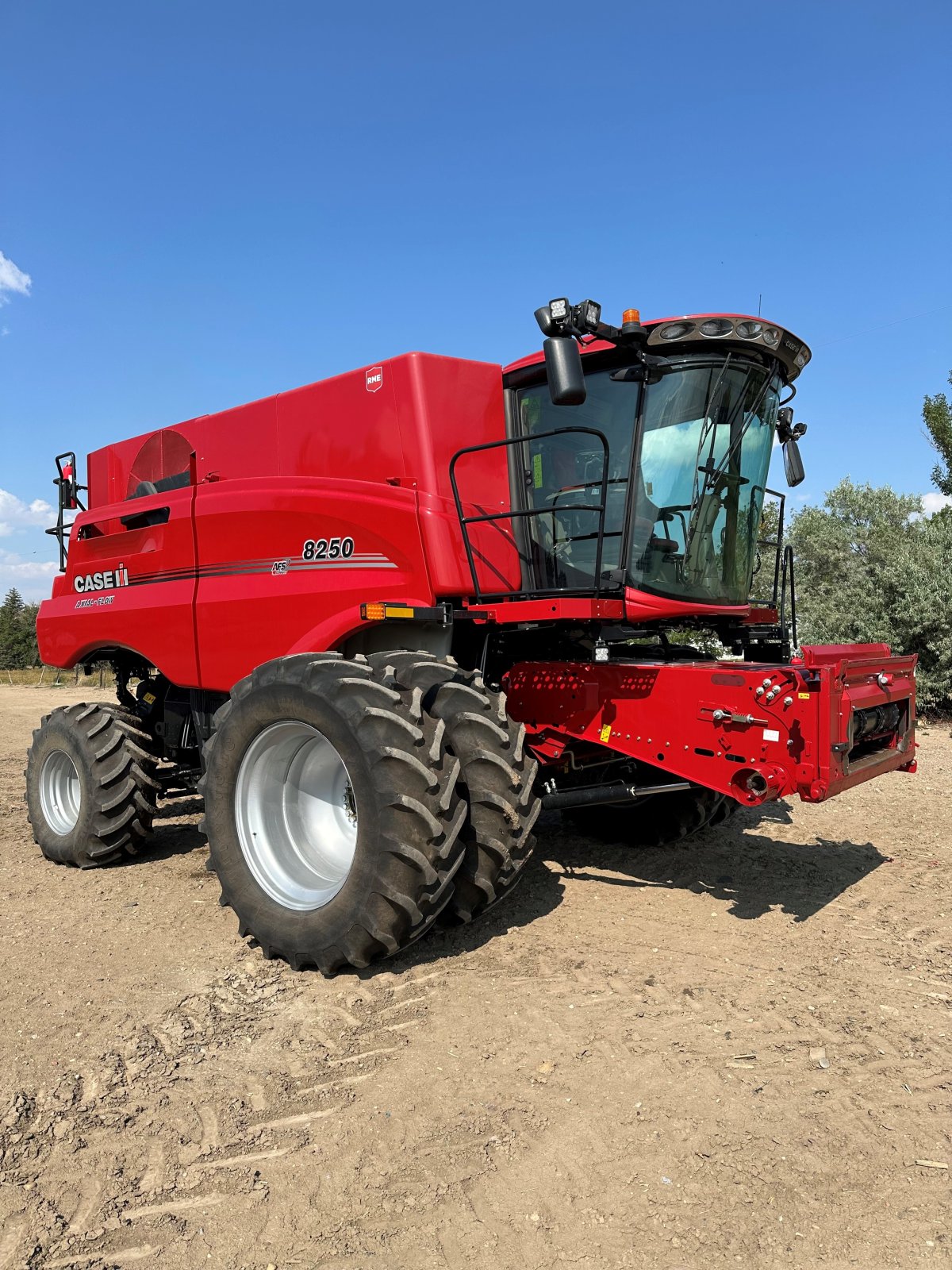 2022 Case 8250 Combine