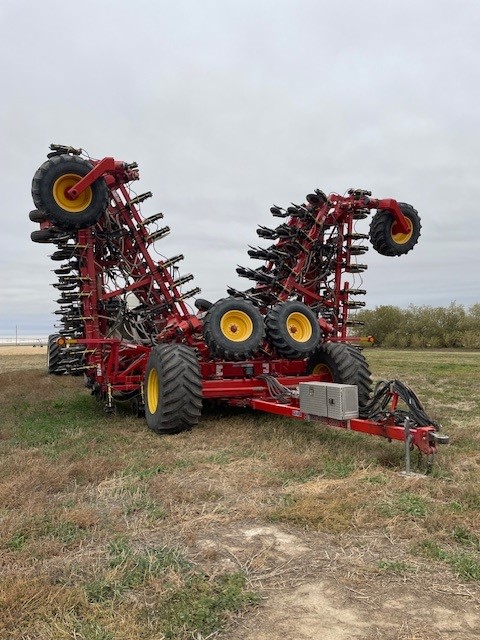 2015 Bourgault 3320-86 Seeding Tool