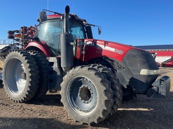 2015 Case MAG340 Tractor