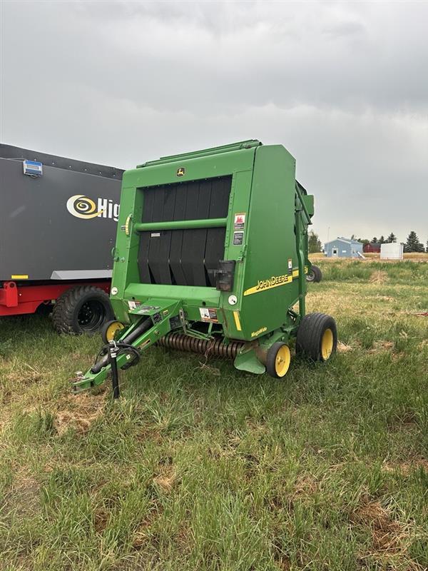 John Deere 567 Baler/Round