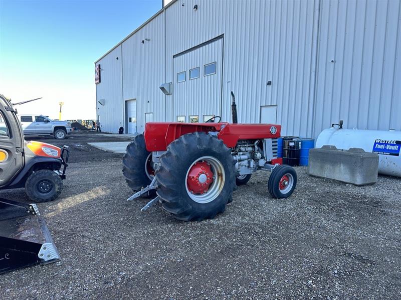 1969 Massey Ferguson 165 Tractor