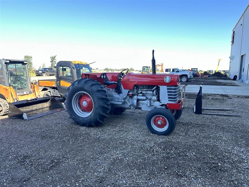 1969 Massey Ferguson 165 Tractor