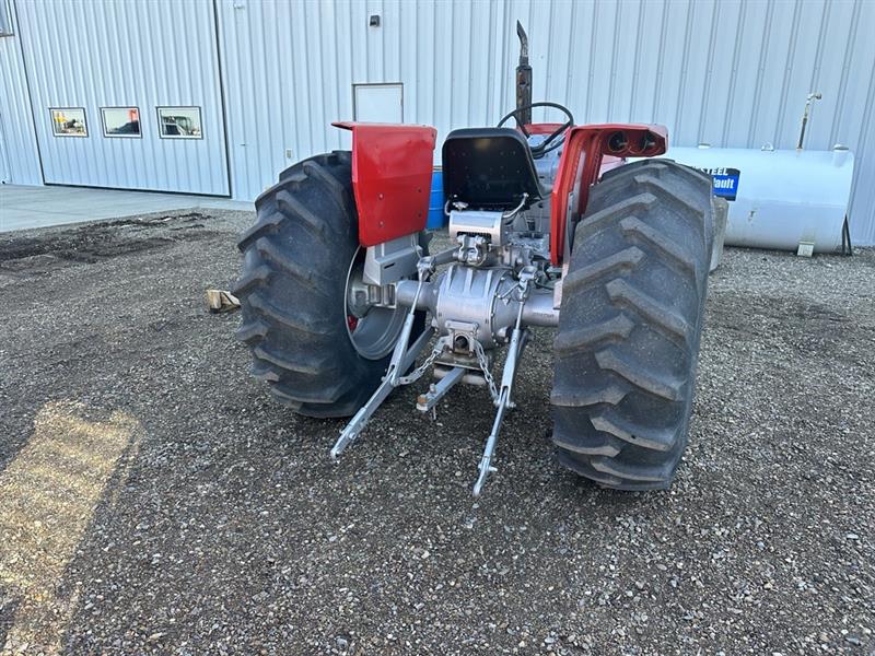 1969 Massey Ferguson 165 Tractor