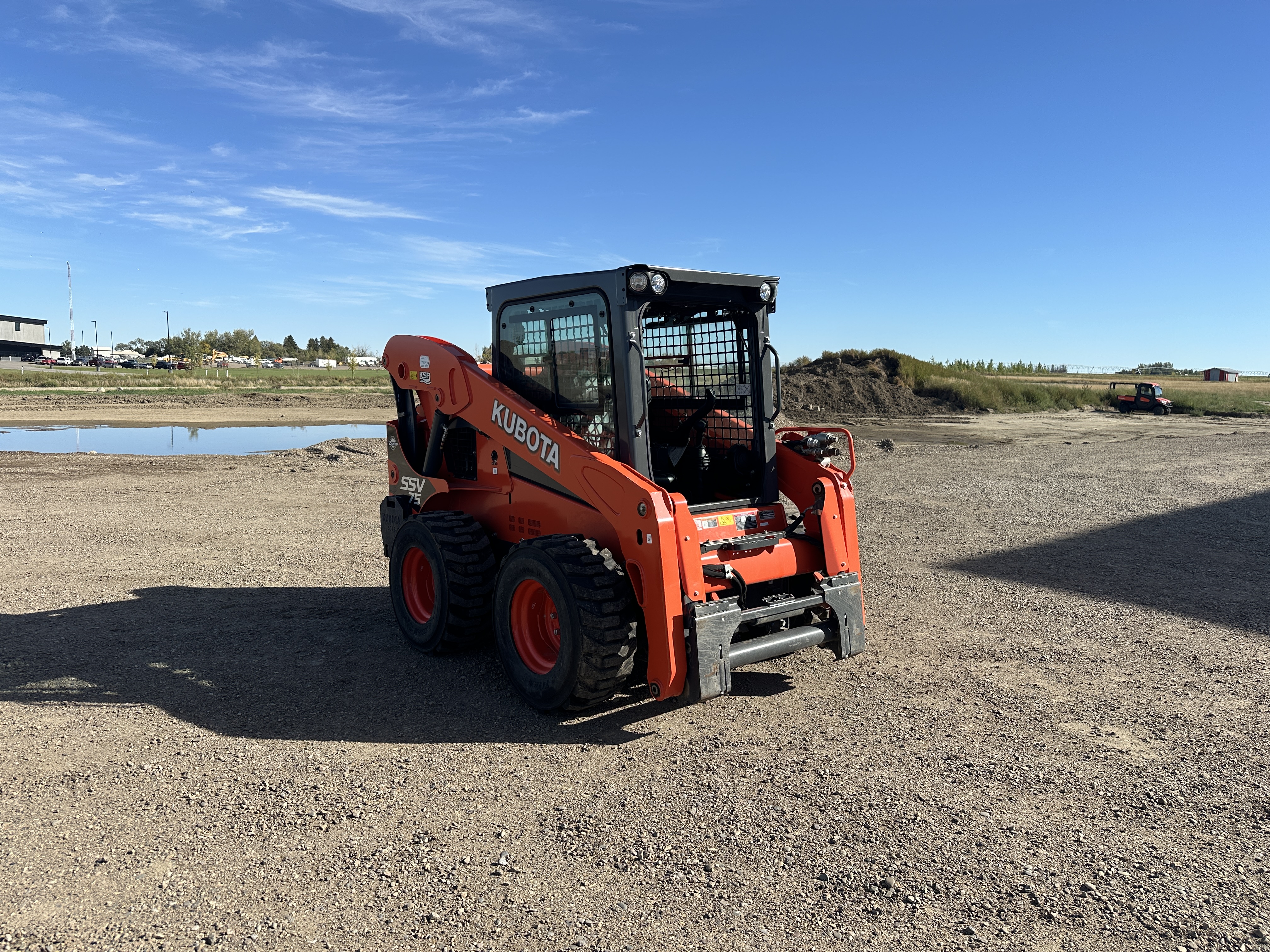 2020 Kubota SSV75 Skid Steer Loader