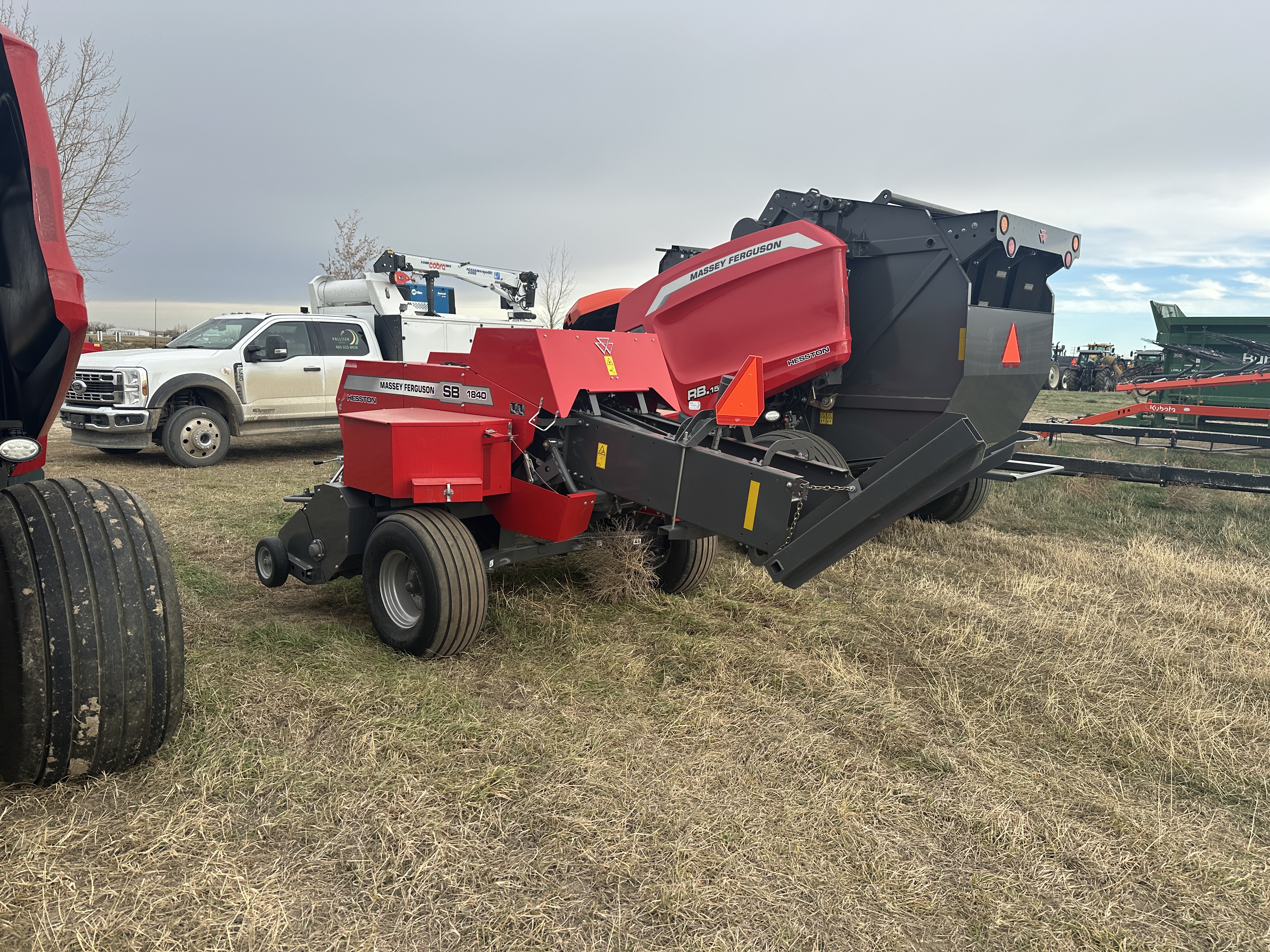 Massey Ferguson 1840 Baler/Square