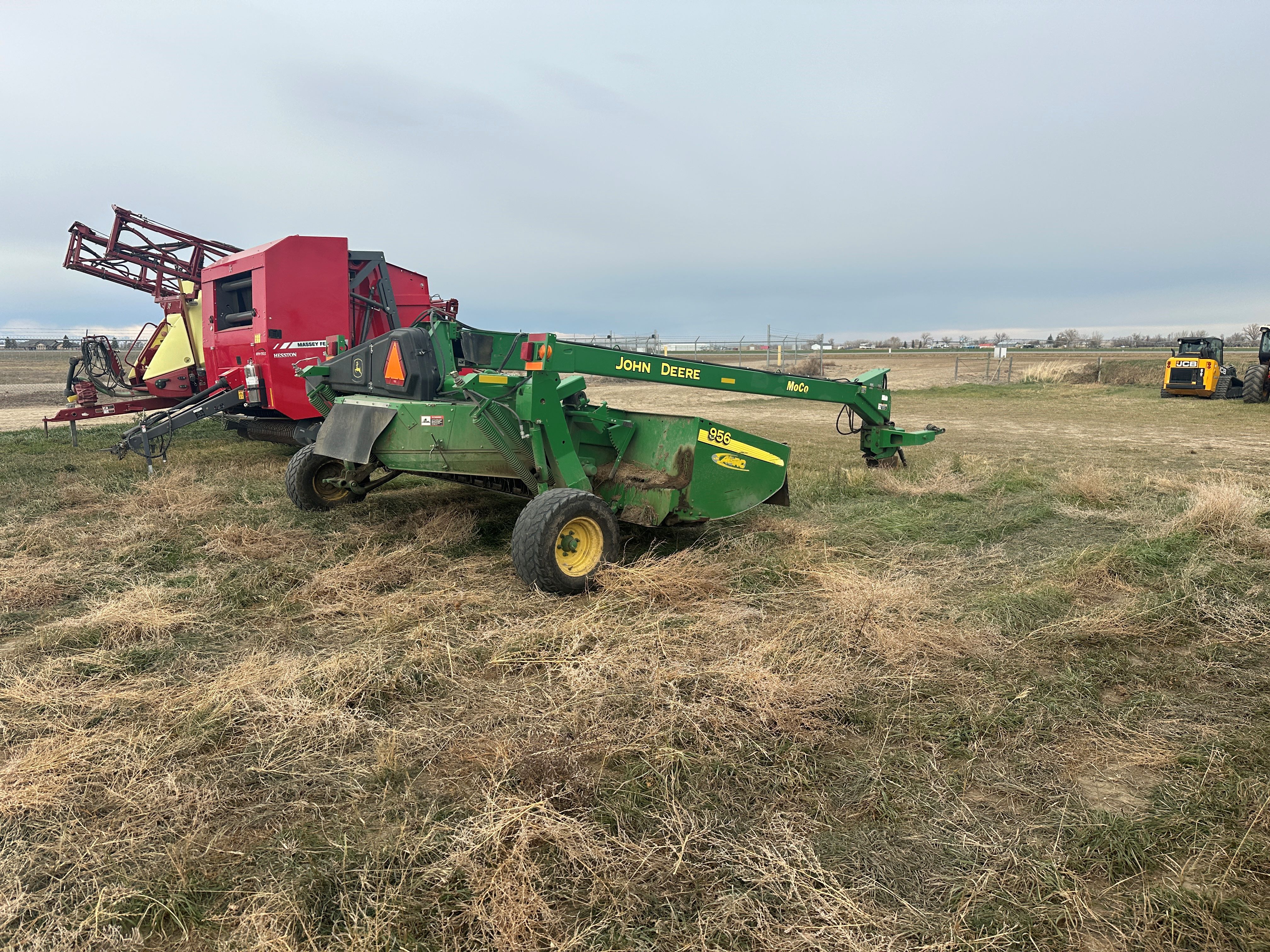 Massey Ferguson 1840 Baler/Square