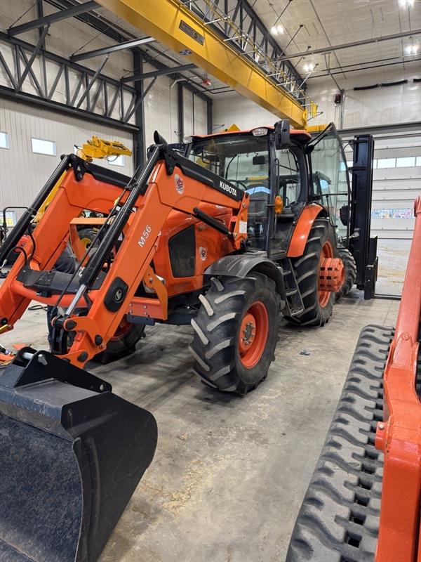 2015 Kubota M135 Tractor