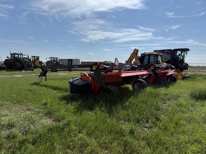 Kubota M8540T Mower Conditioner/Disc
