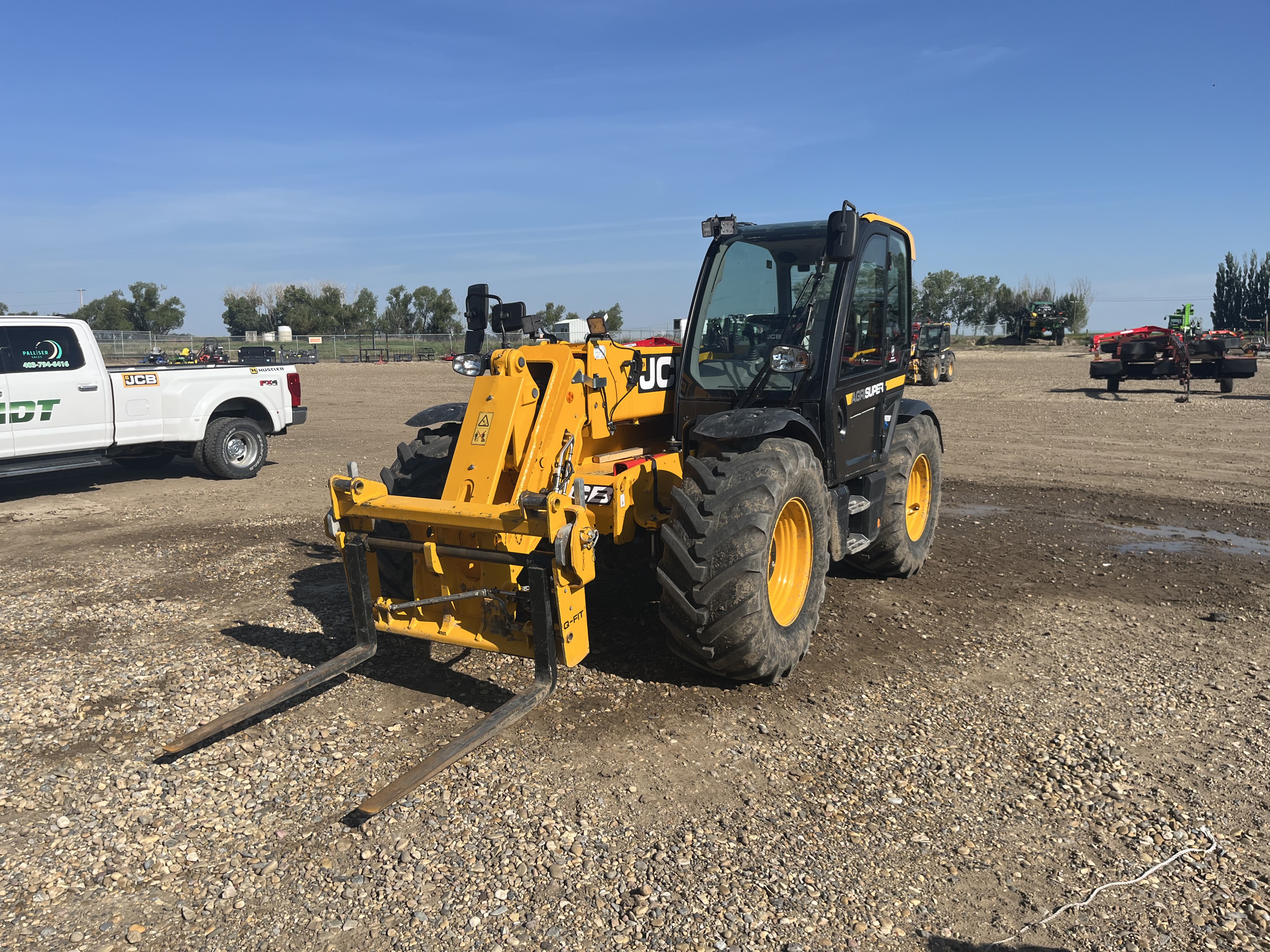 2022 JCB 542-70 TeleHandler