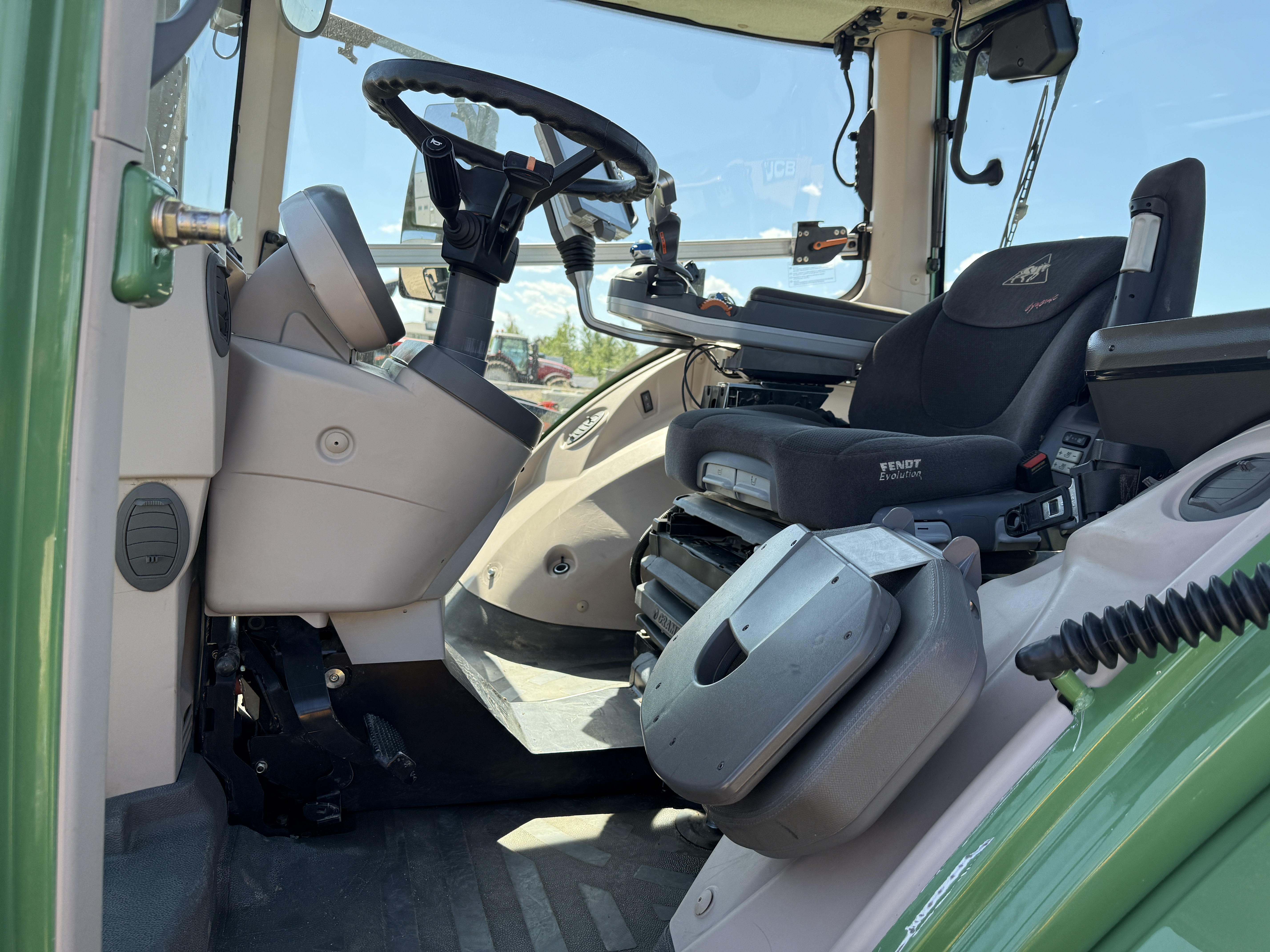 2015 Fendt 828S4 Tractor