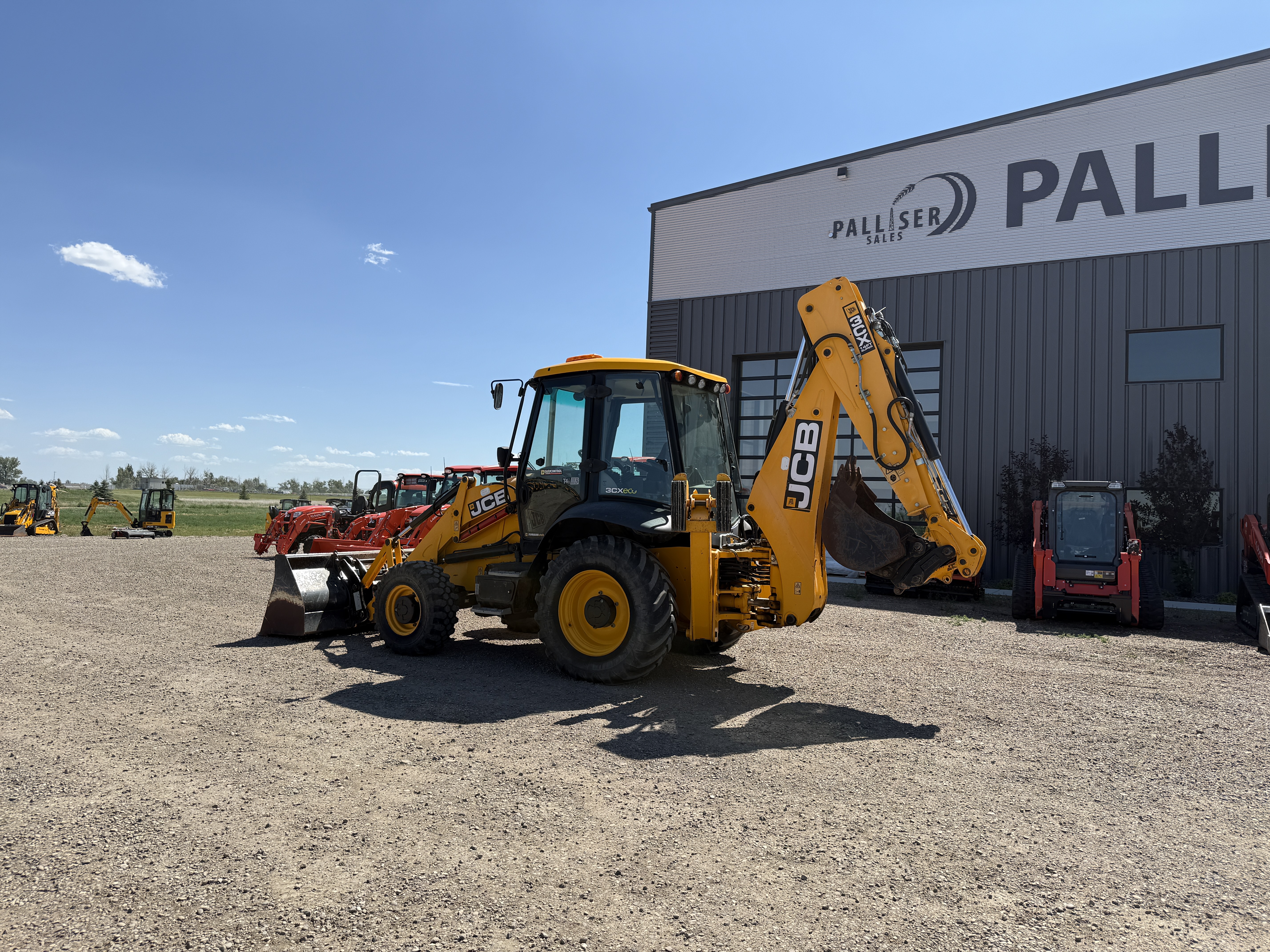 2019 JCB 3CX Tractor Loader Backhoe