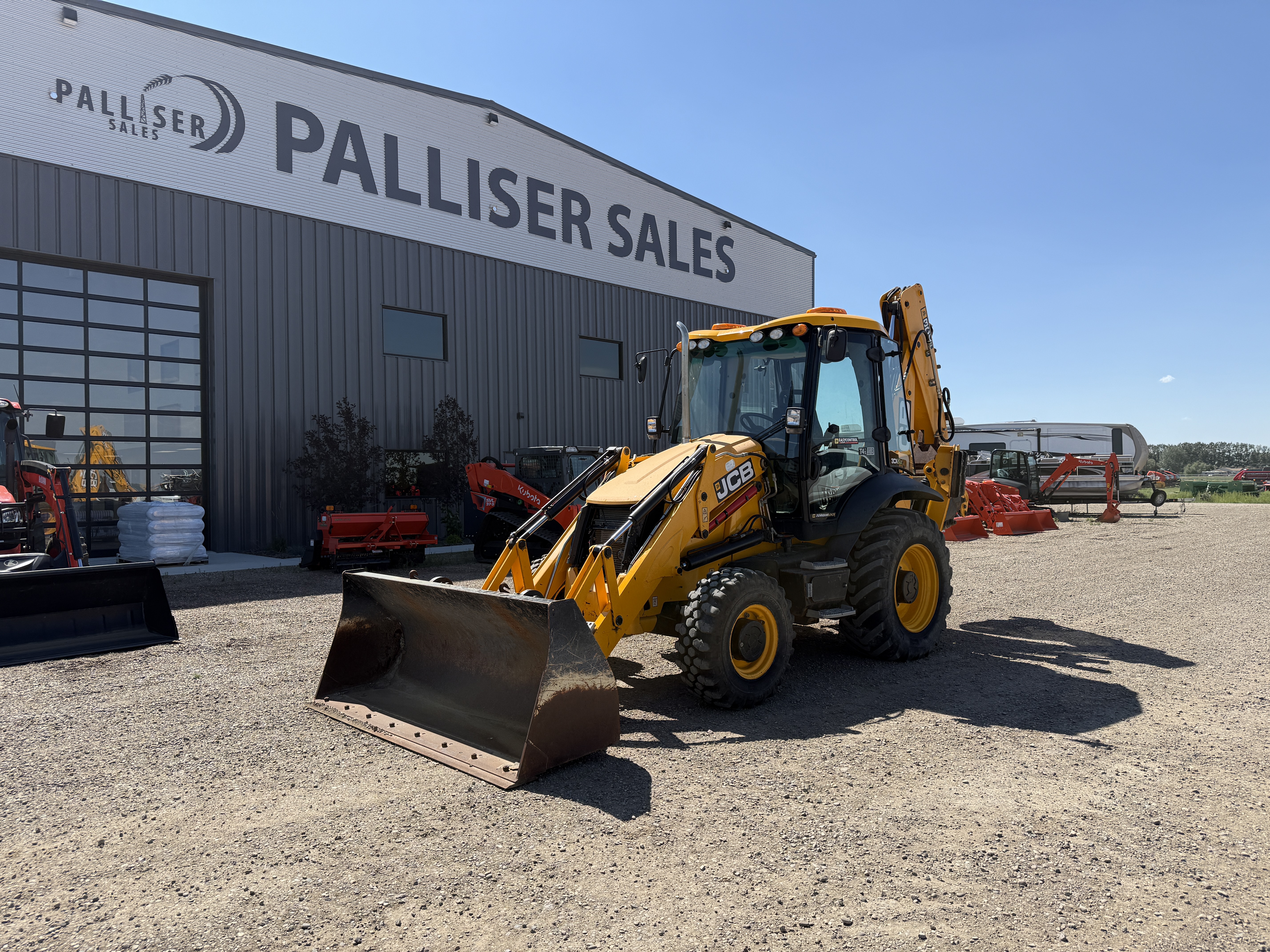 2019 JCB 3CX Tractor Loader Backhoe