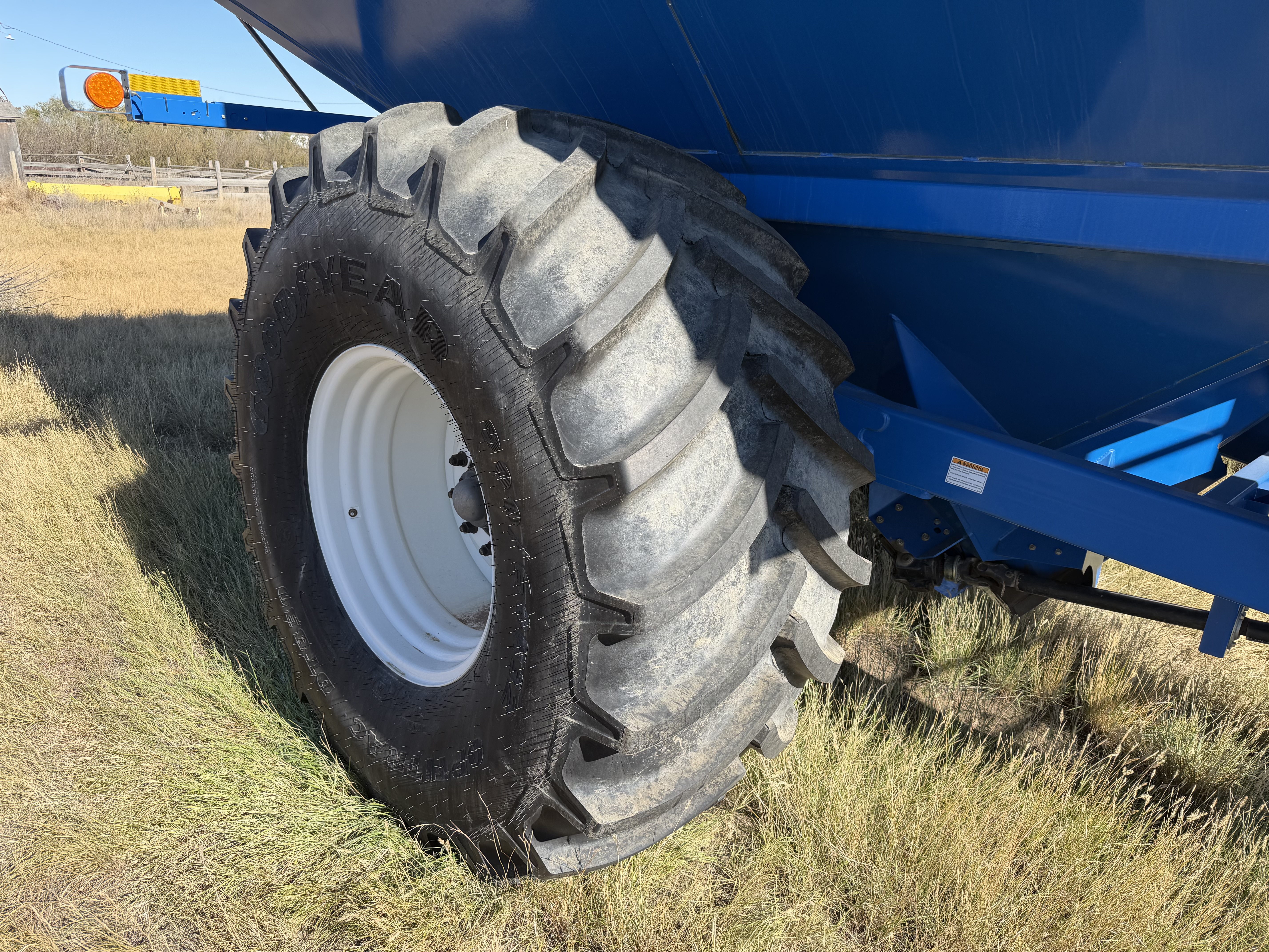 2016 Brandt 1020XR Grain Cart