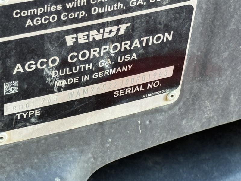 2021 Fendt 724 Gen6 Tractor