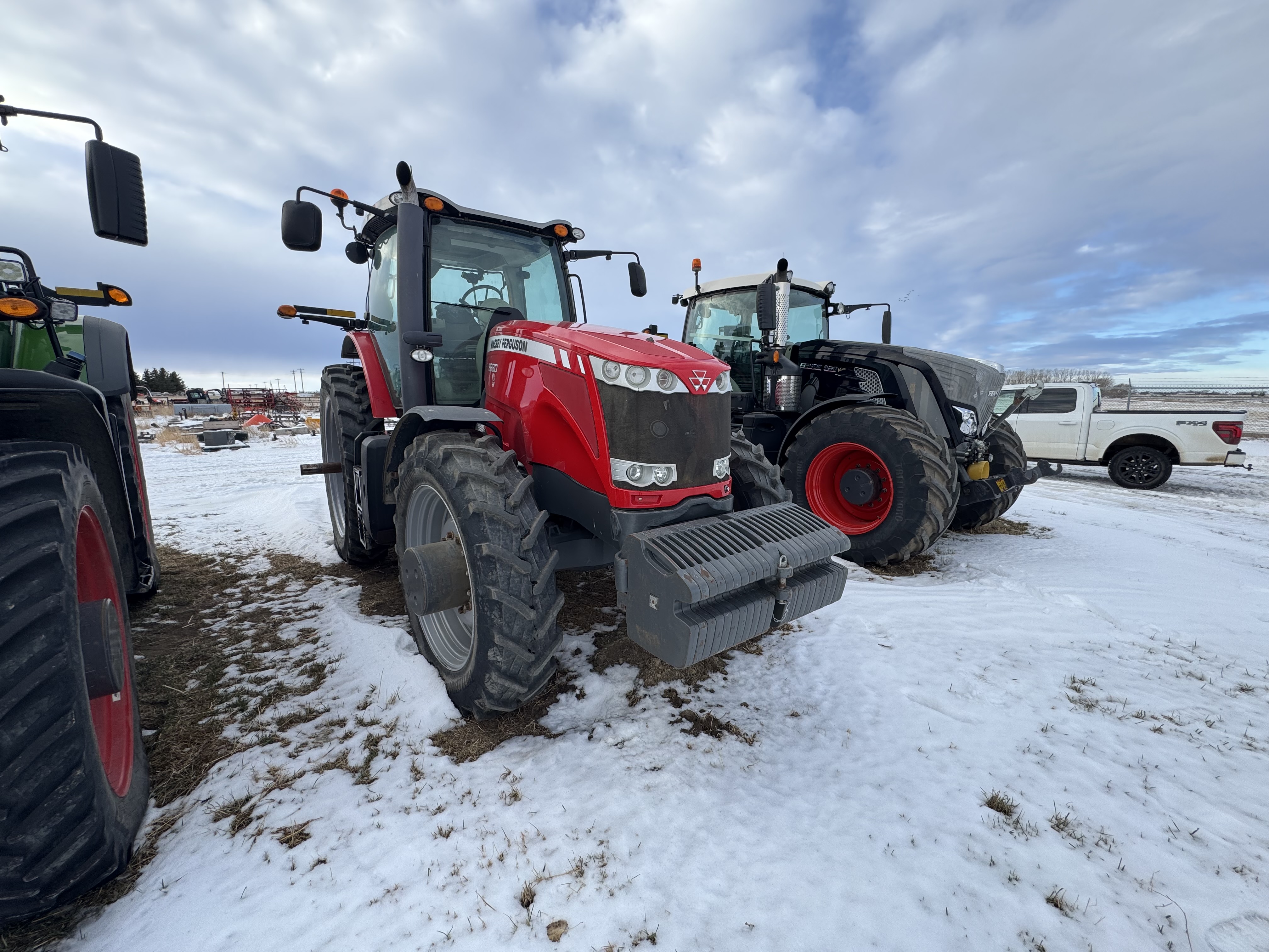 2009 Massey Ferguson 8680 Tractor