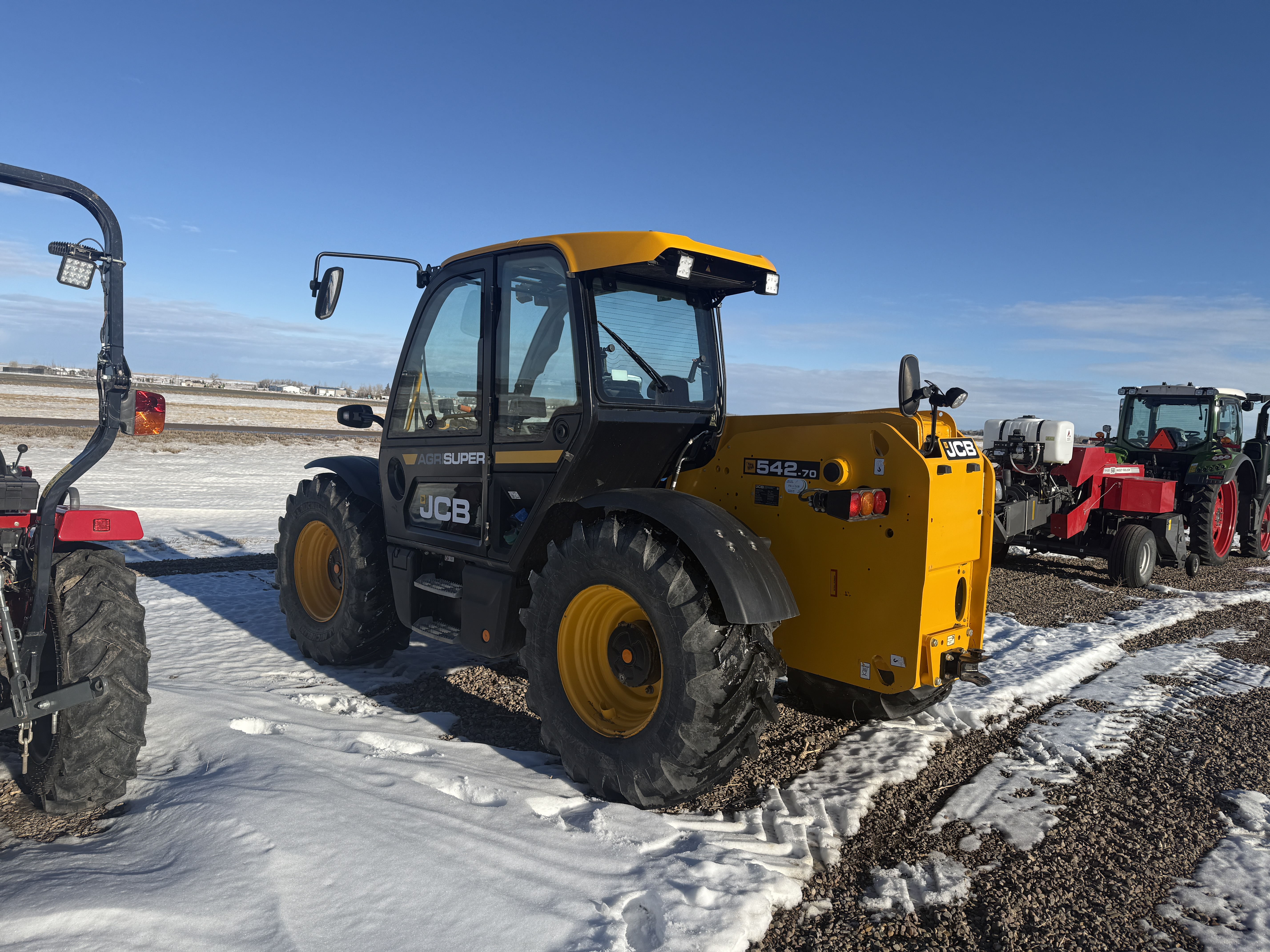 2022 JCB 542-70 Compact Track Loader