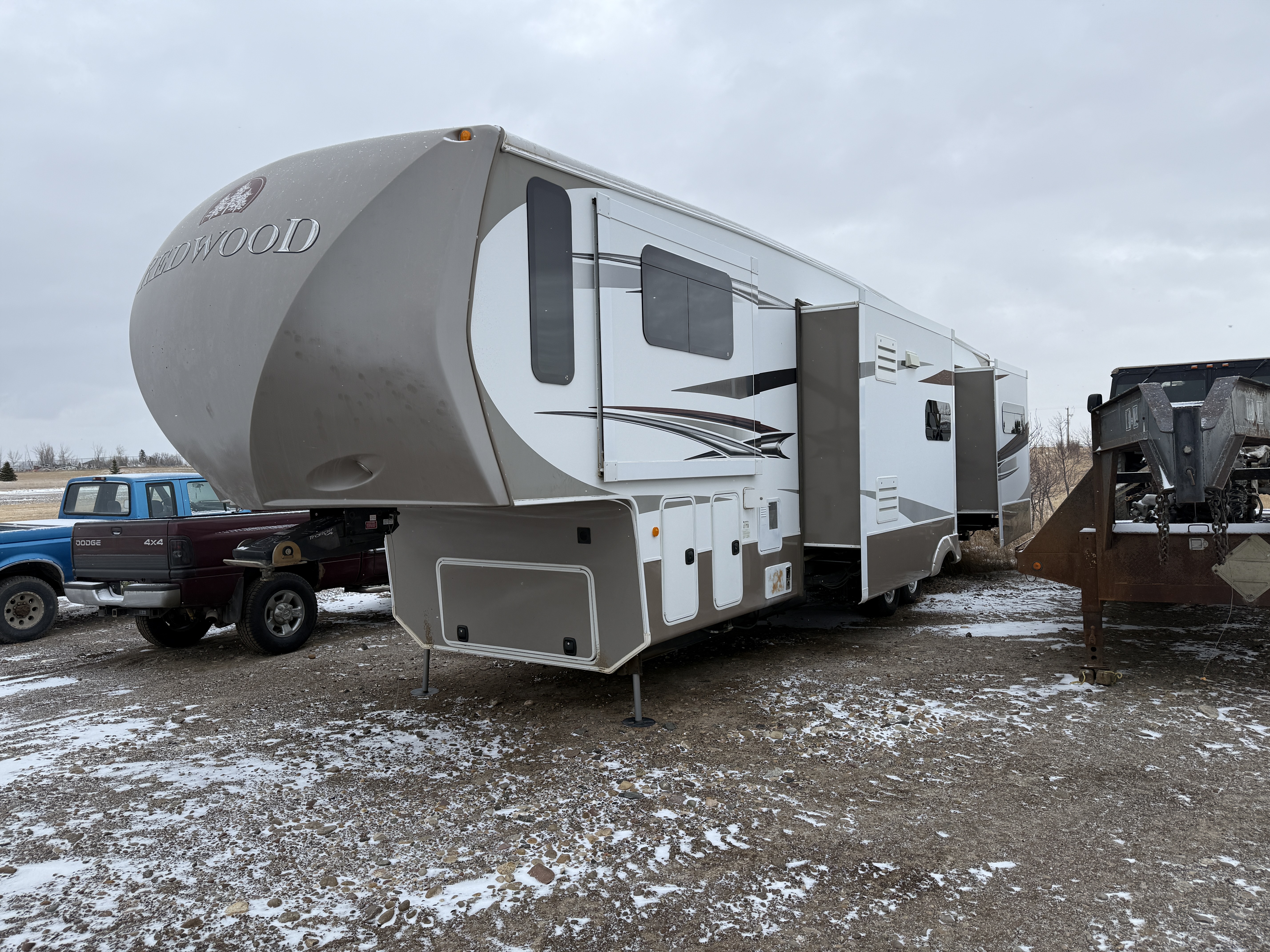 2012 Redwood RW36FL Multi-Purpose Vehicle