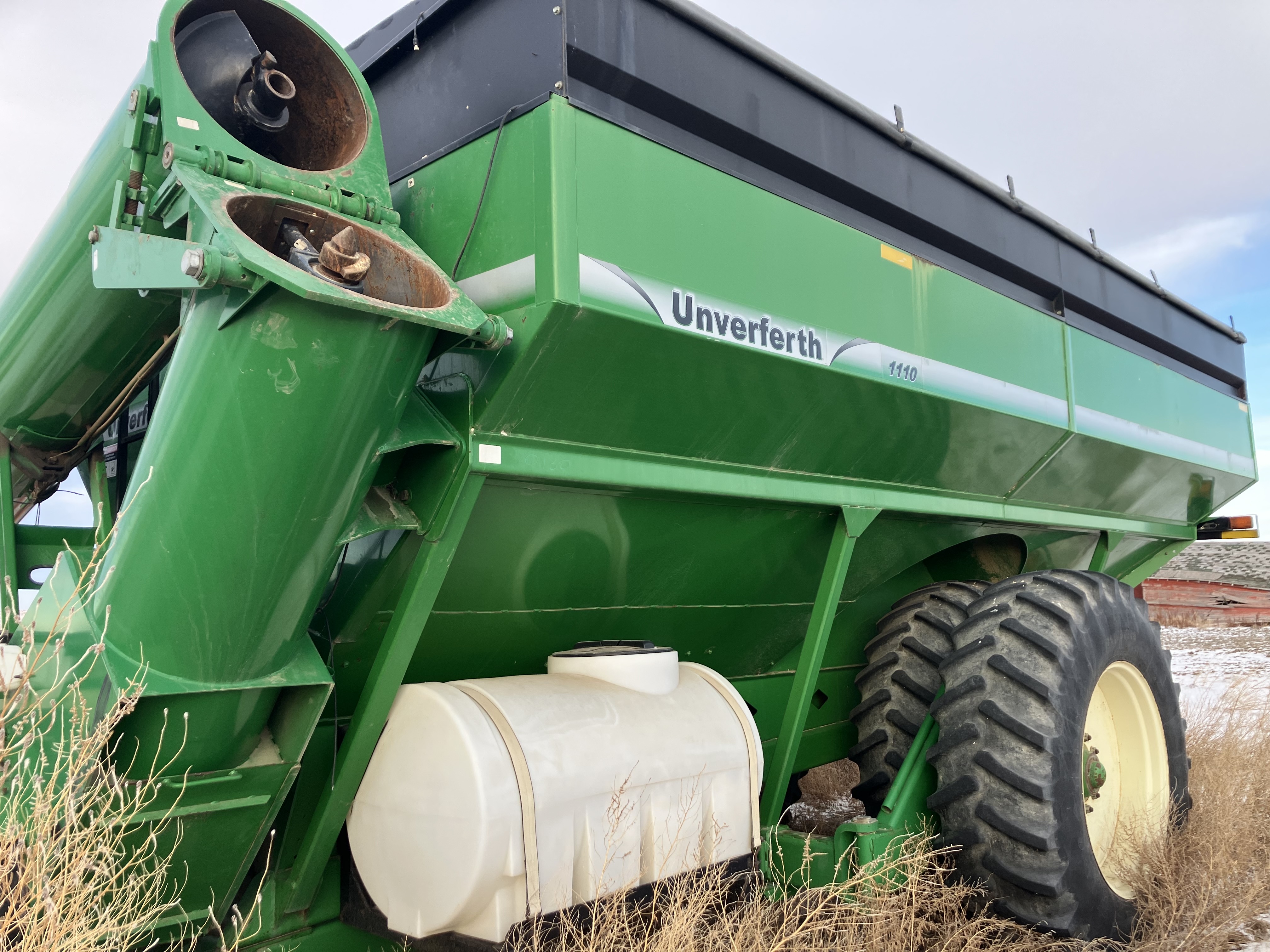 Unverferth 1100 Grain Cart