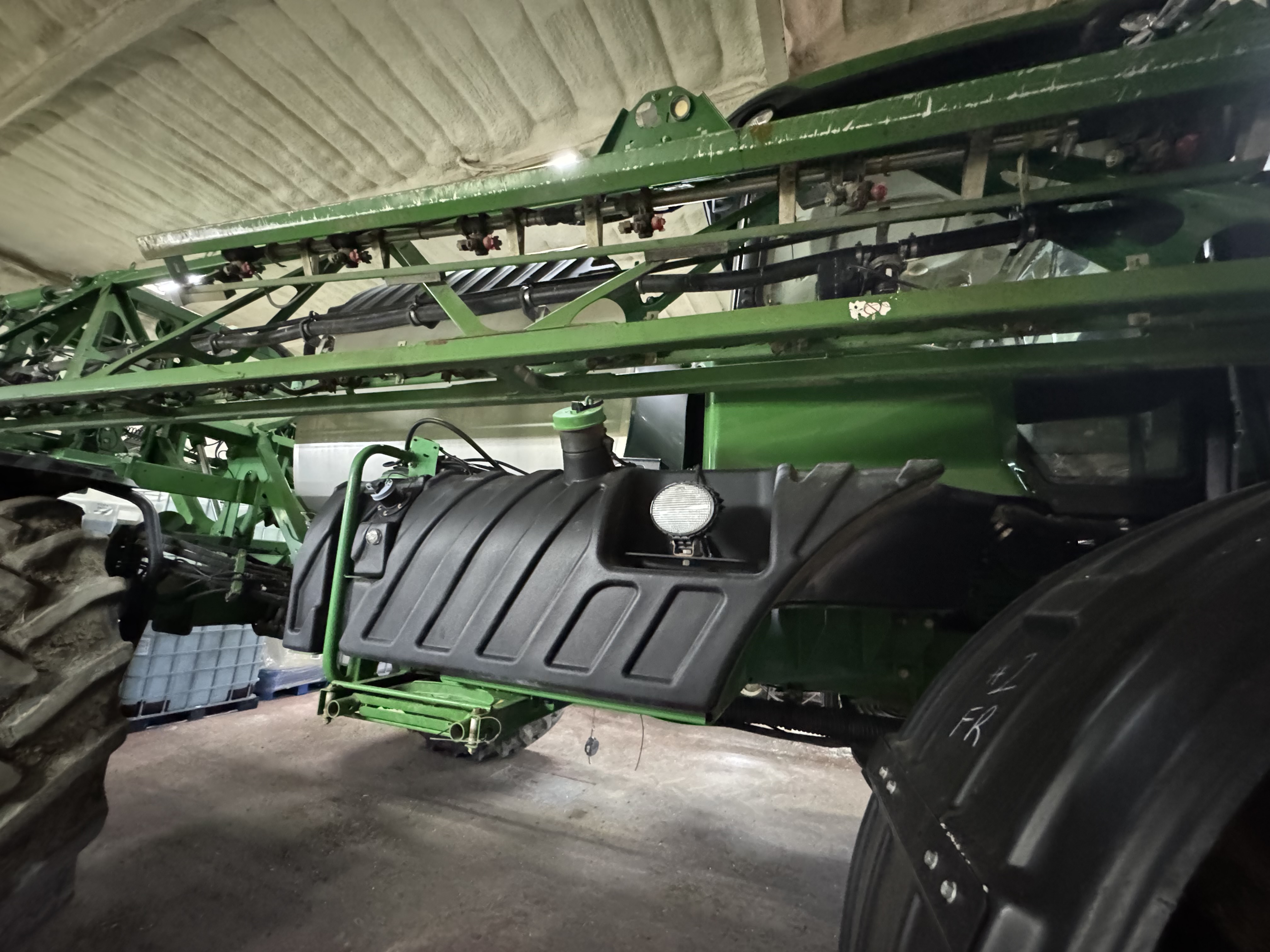 2017 John Deere R4045 Sprayer/High Clearance