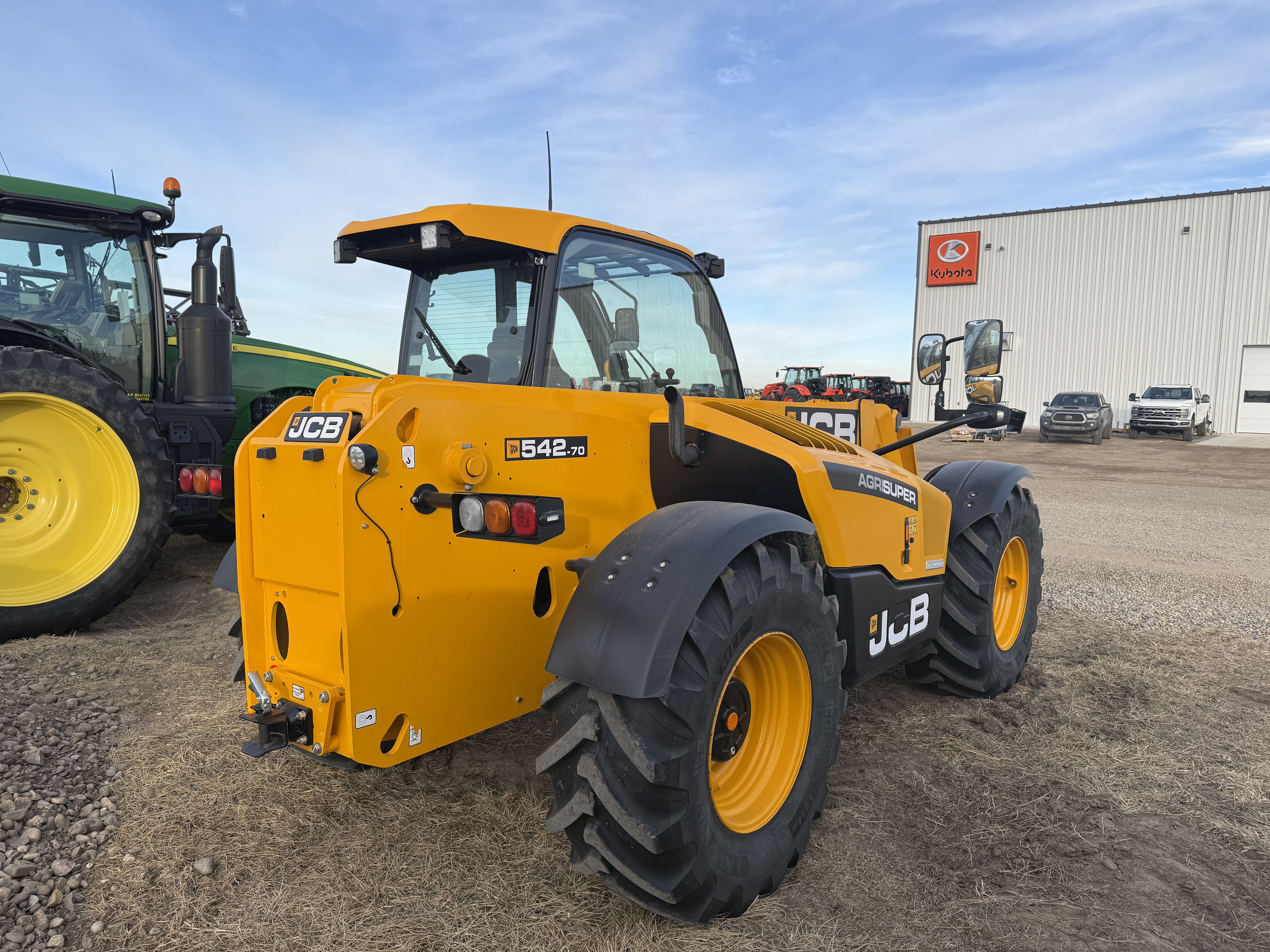 2022 JCB 542-70 TeleHandler