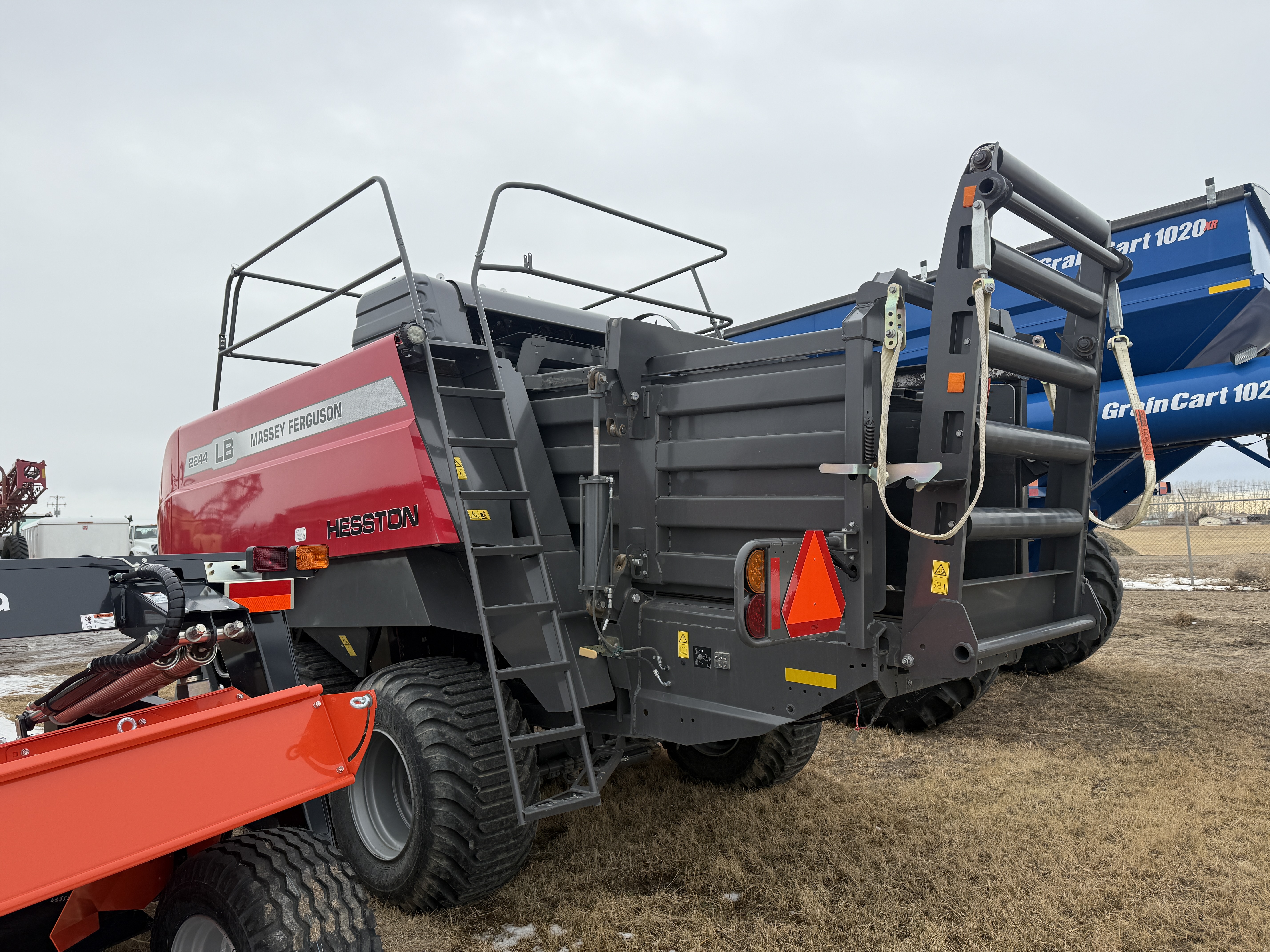 2024 Massey Ferguson LB2244 Baler/Square