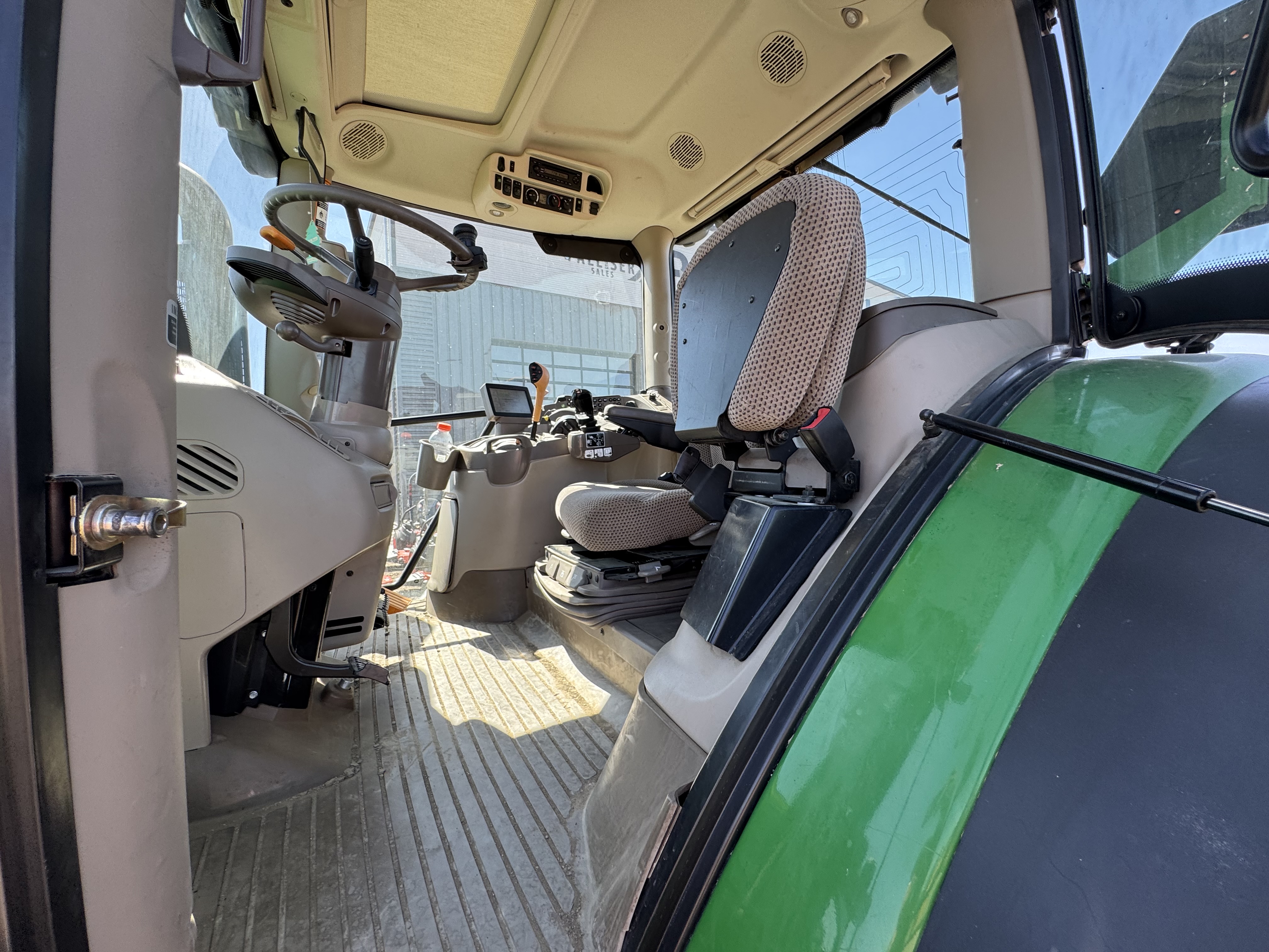 2015 John Deere 6140R Tractor