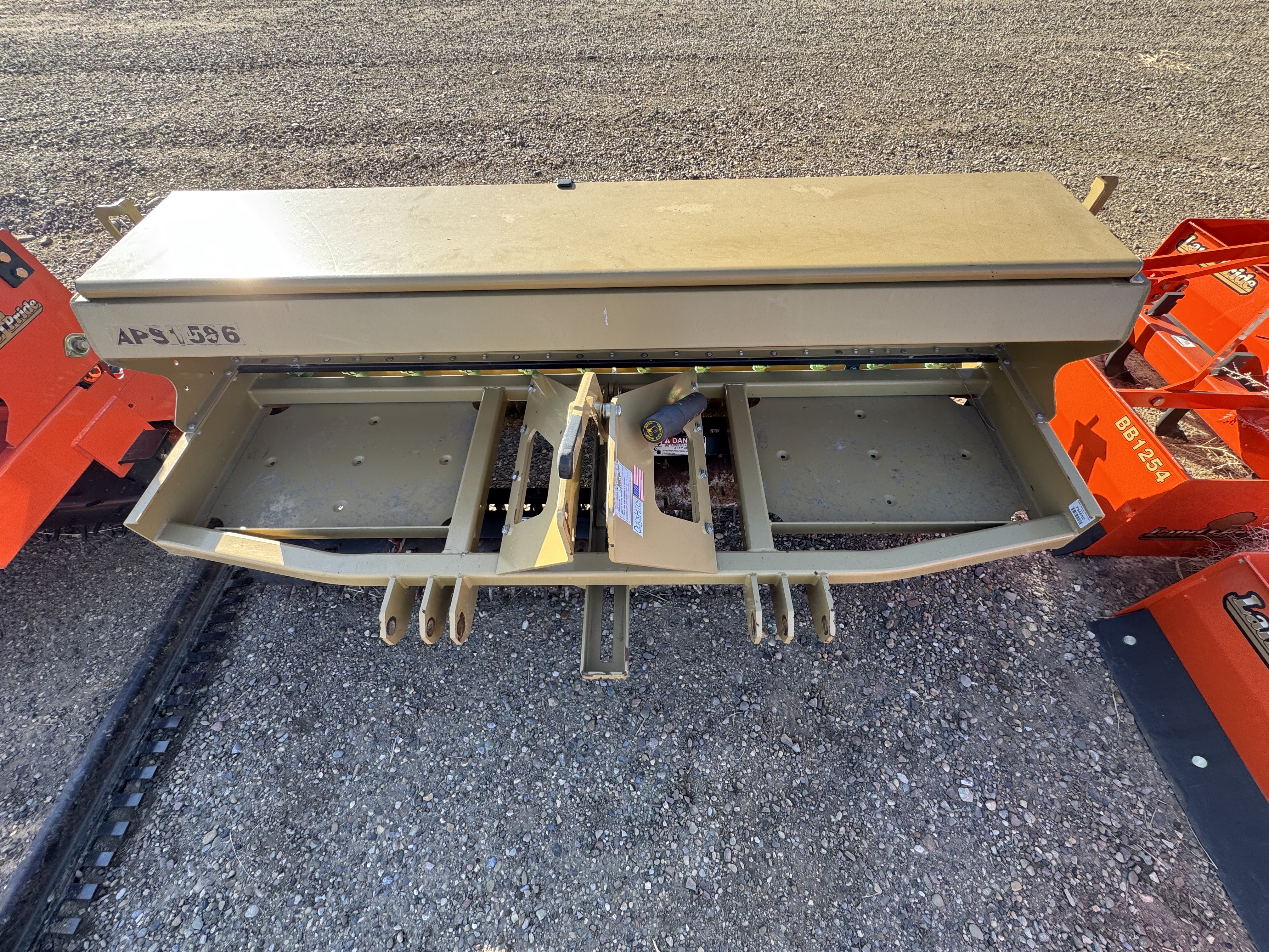 Land Pride APS1586 Seeder