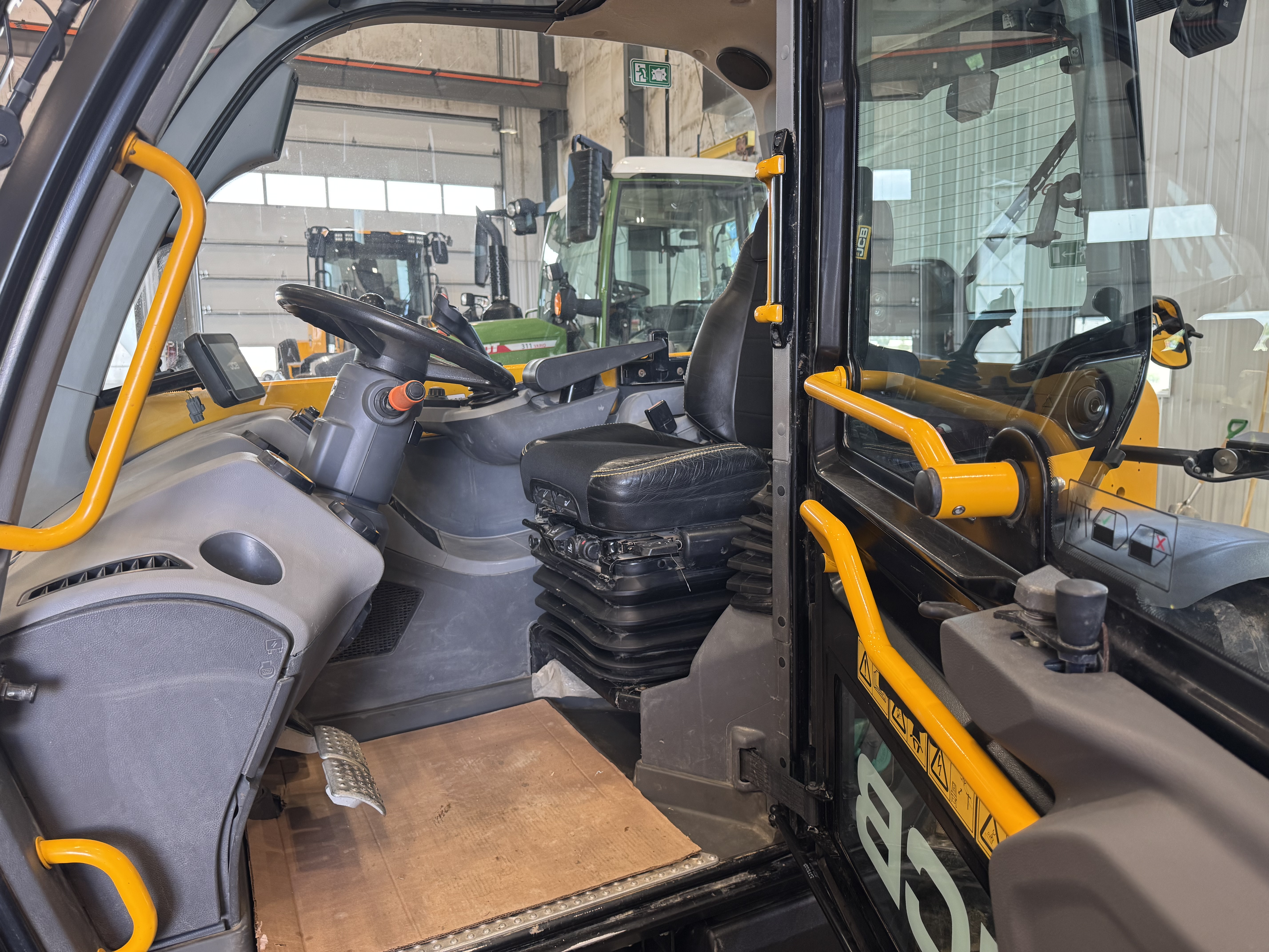 2023 JCB 542-70 TeleHandler