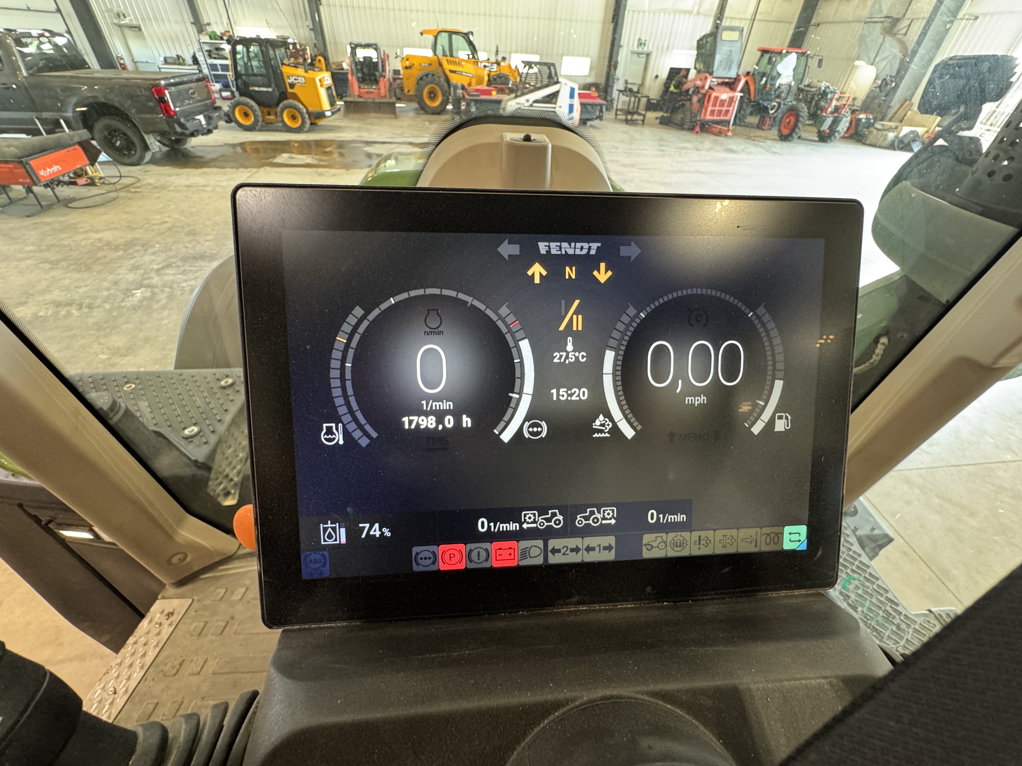 2022 Fendt 724 Gen6 Tractor