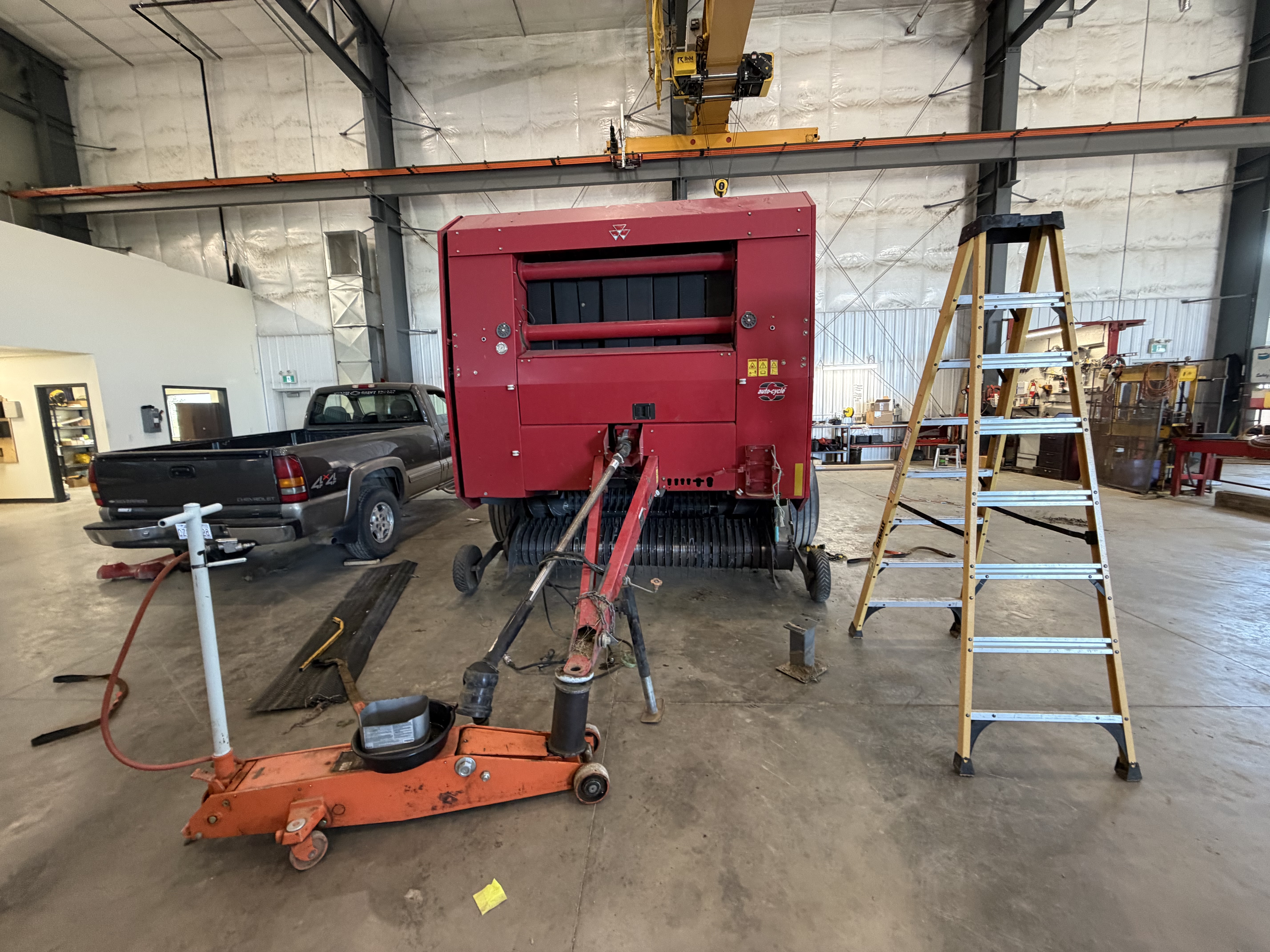 2011 Massey Ferguson 2856 Baler/Round