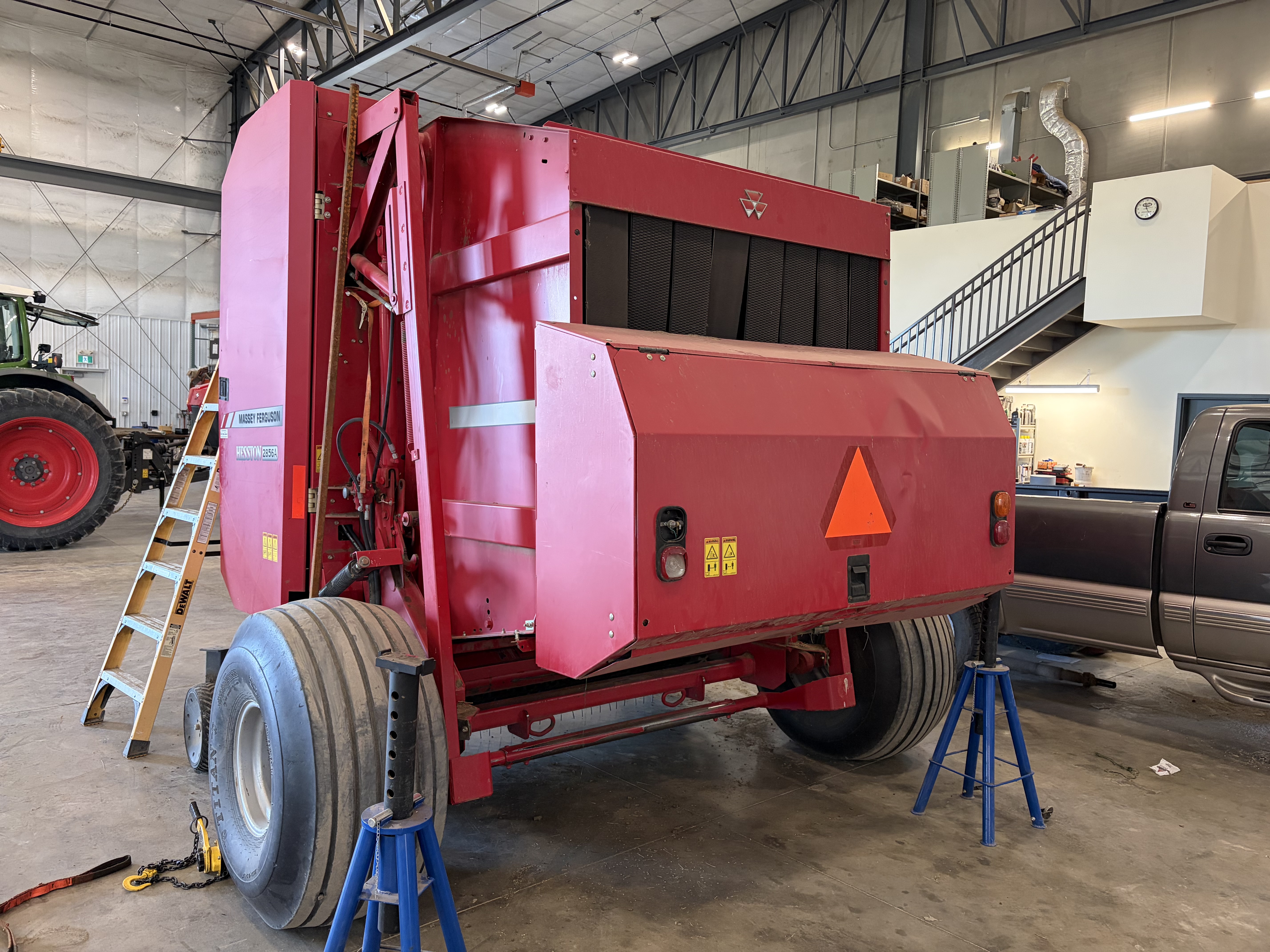 2011 Massey Ferguson 2856 Baler/Round