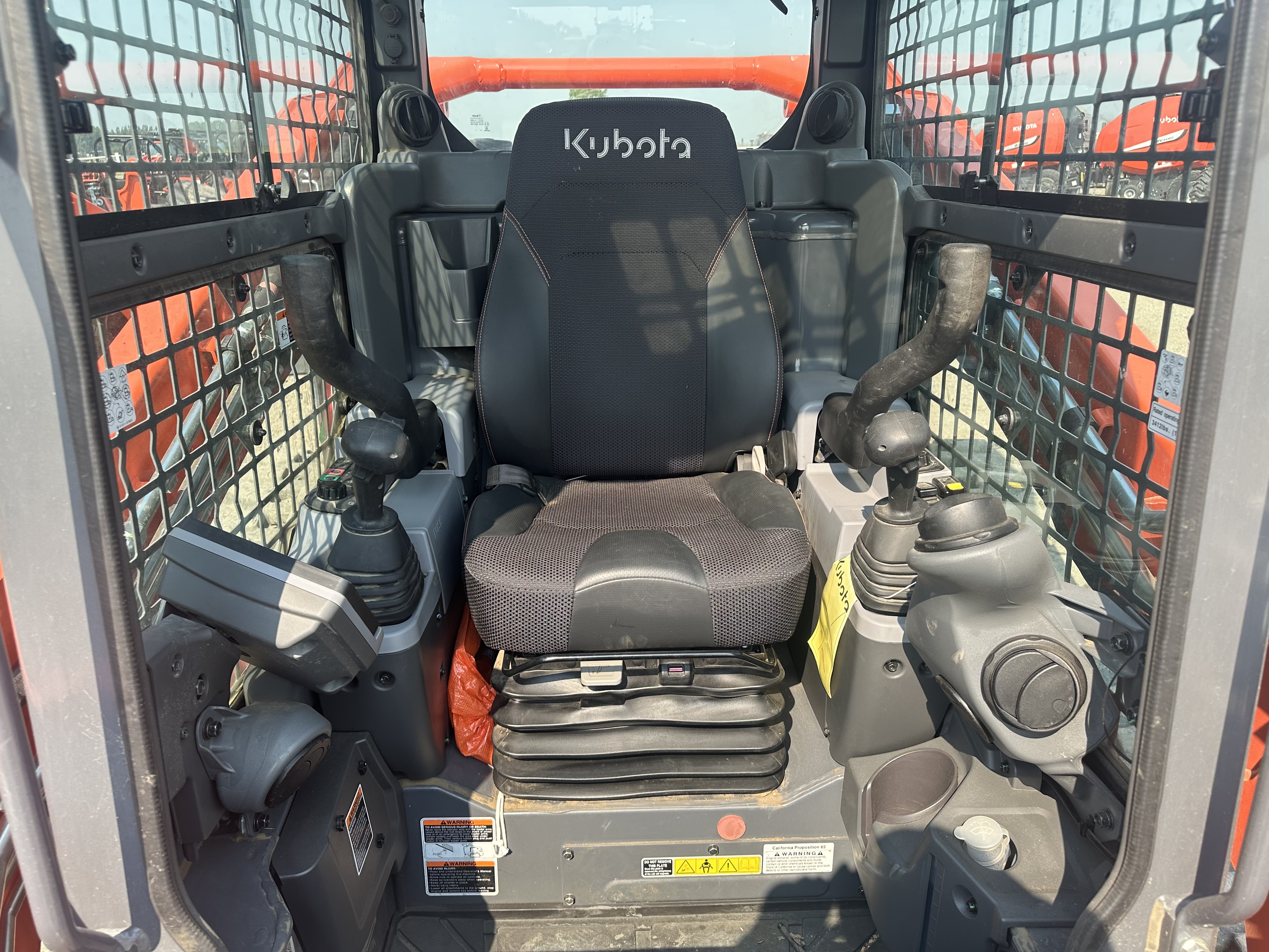 2025 Kubota SVL97-3 Skid Steer/Excavator