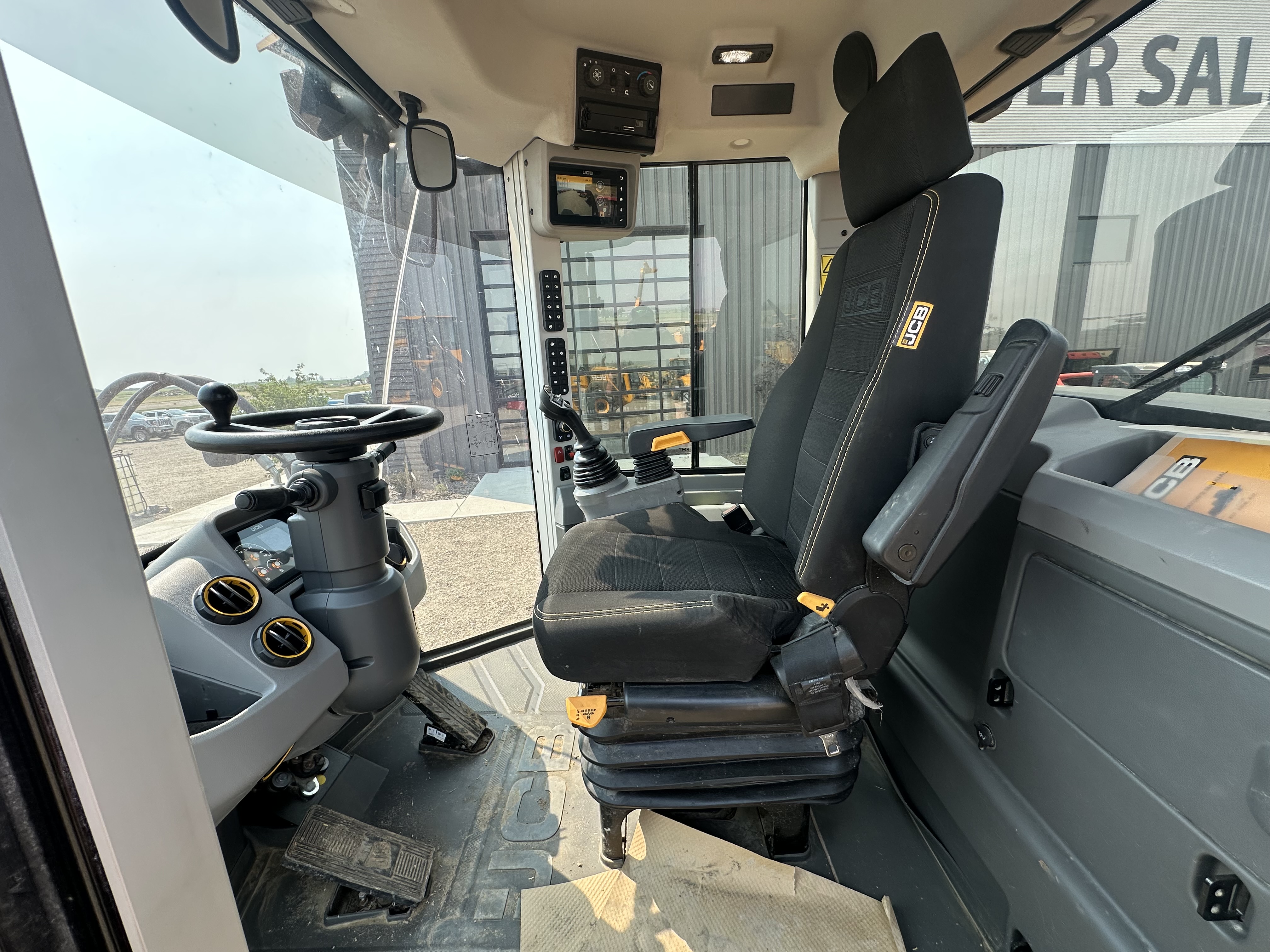 2023 JCB 437HT Wheel Loader