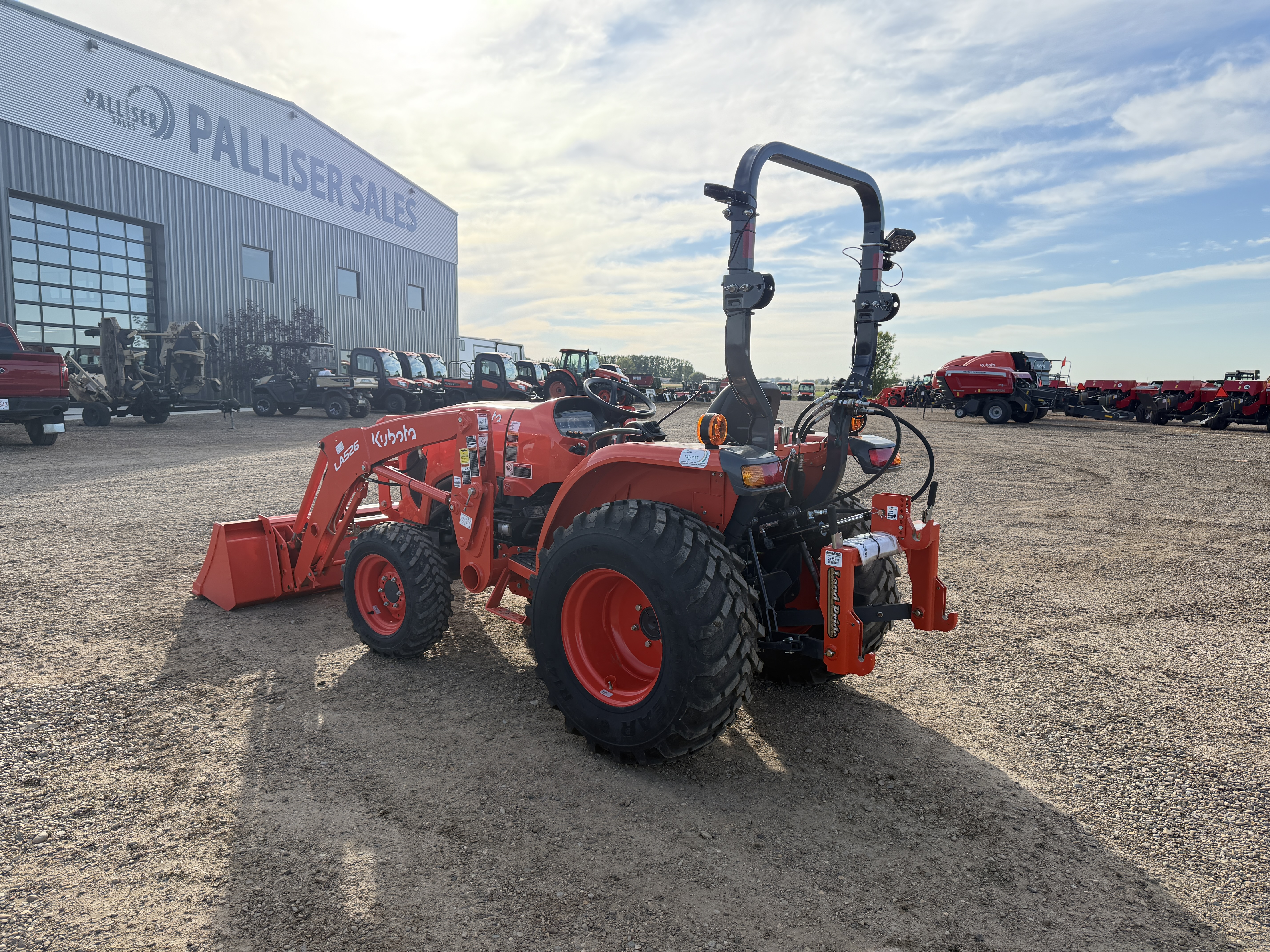 2023 Kubota L3302 Tractor