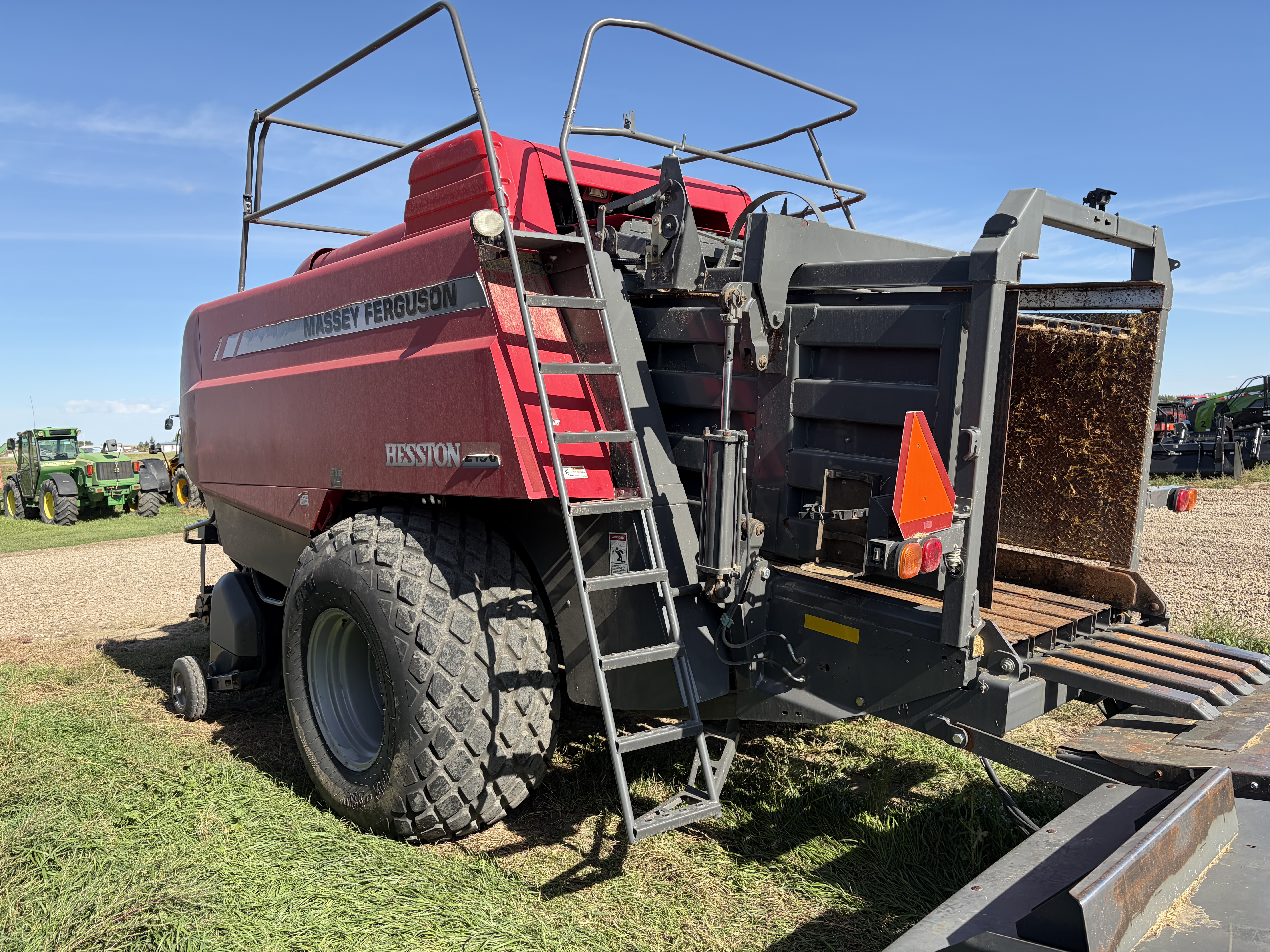 2011 Massey Ferguson 2190 Baler/Square