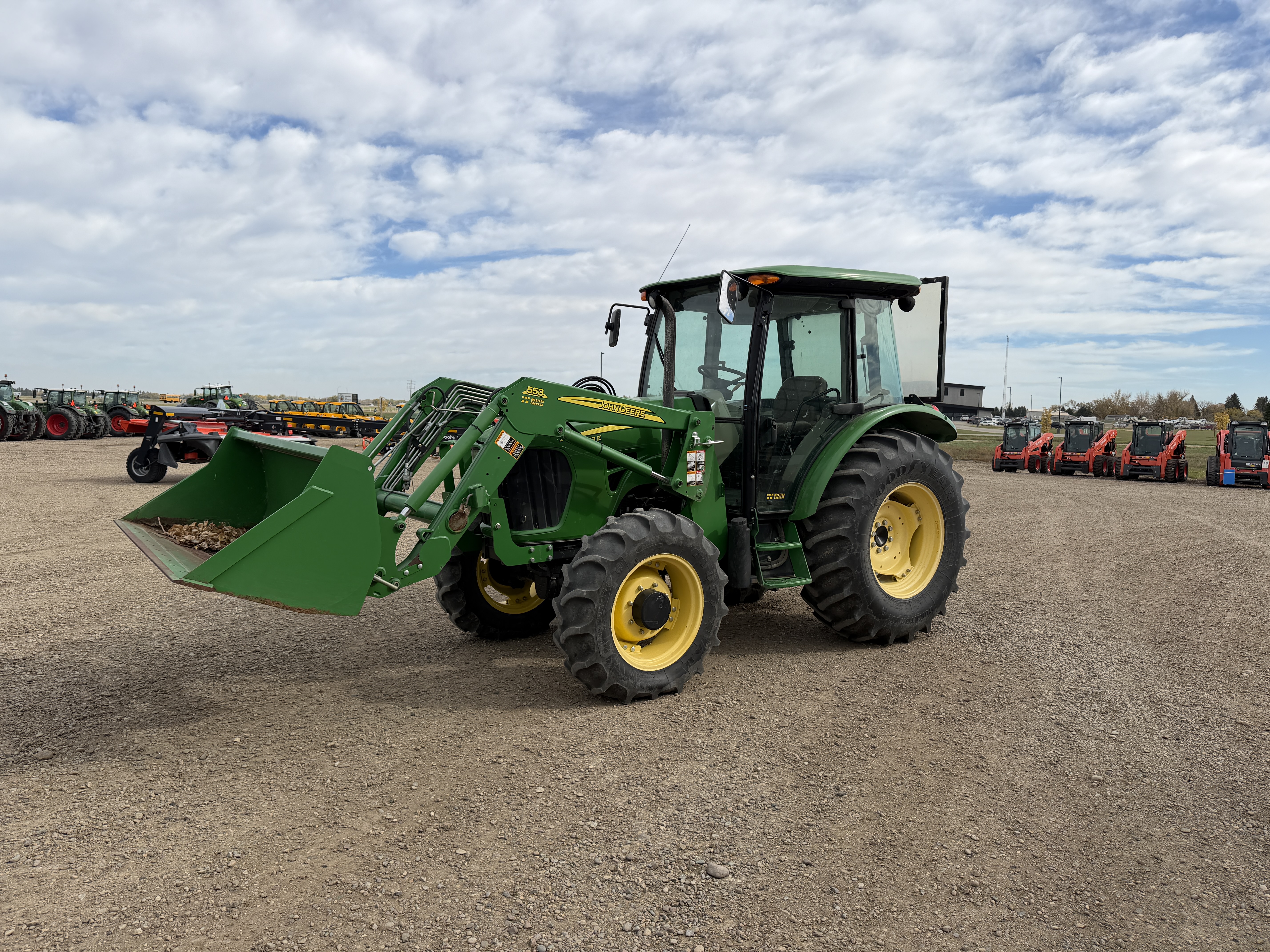 2011 John Deere 5093E Tractor