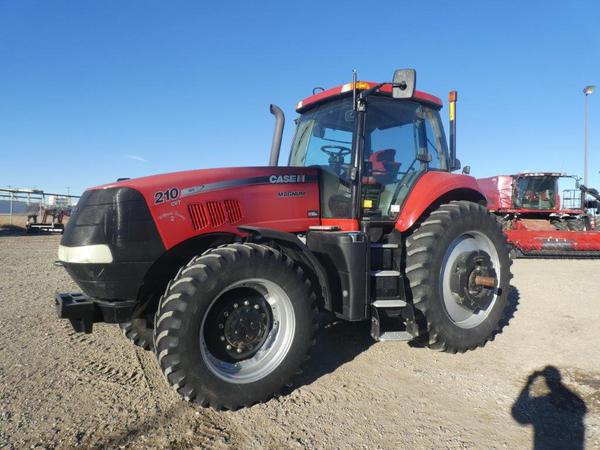 2011 Case MAG210 Tractor